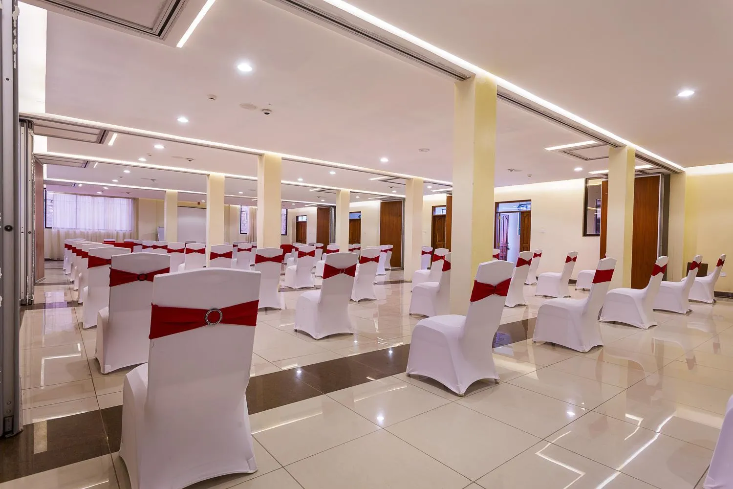 Meeting/conference room in HOTEL CENTRAL PARK & CONFERENCE CENTRE