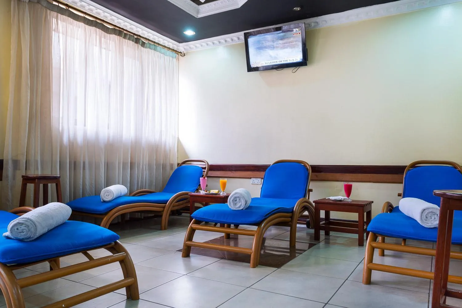 Massage in HOTEL CENTRAL PARK & CONFERENCE CENTRE