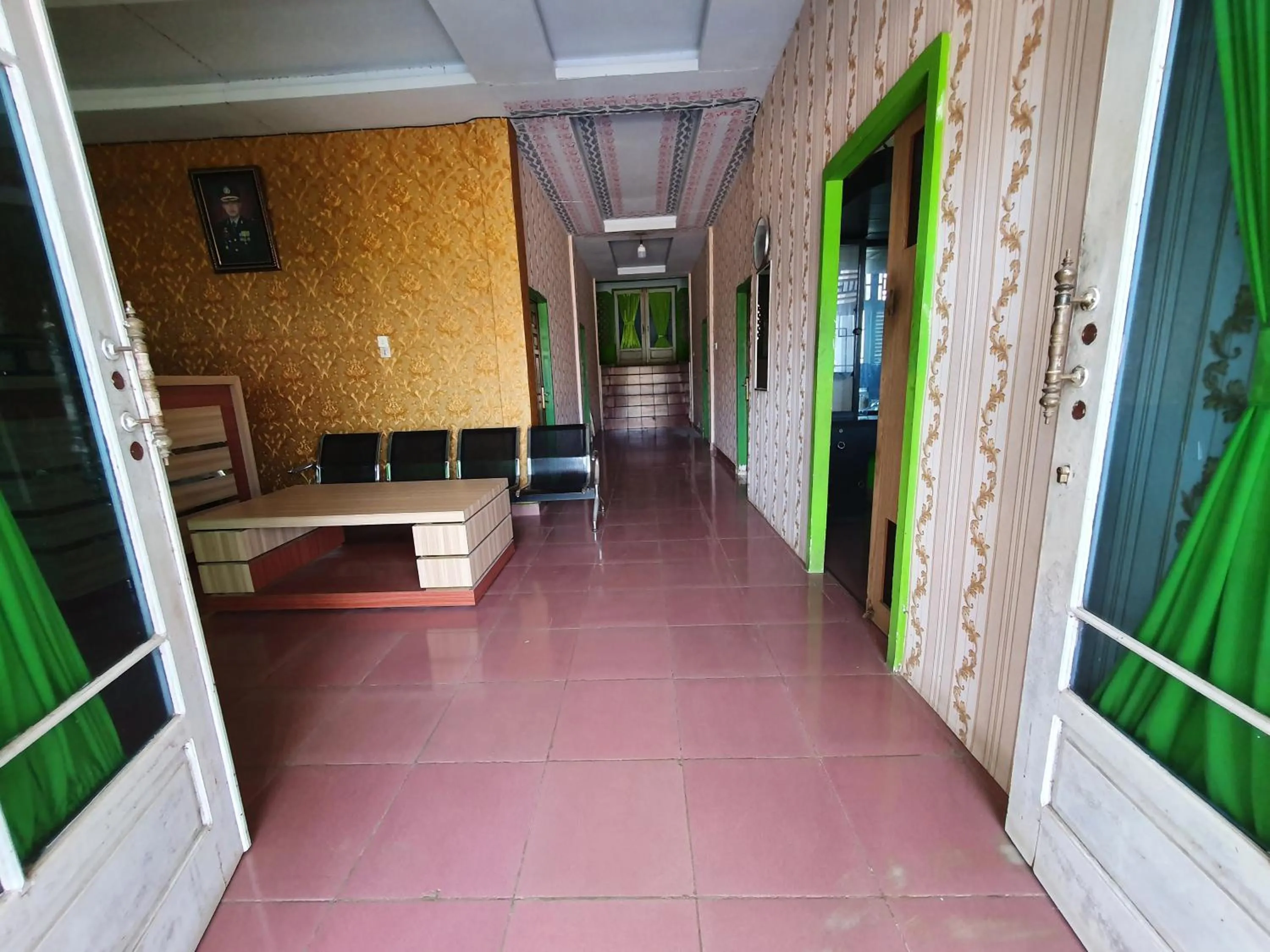 Seating area in Hotel O Losmen Bunda Arema