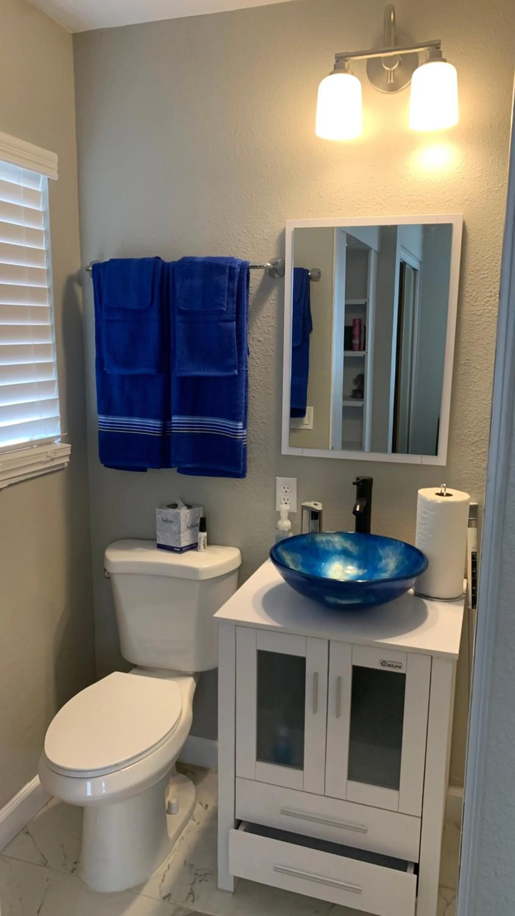 Bathroom in SU CASA ES MI CASA