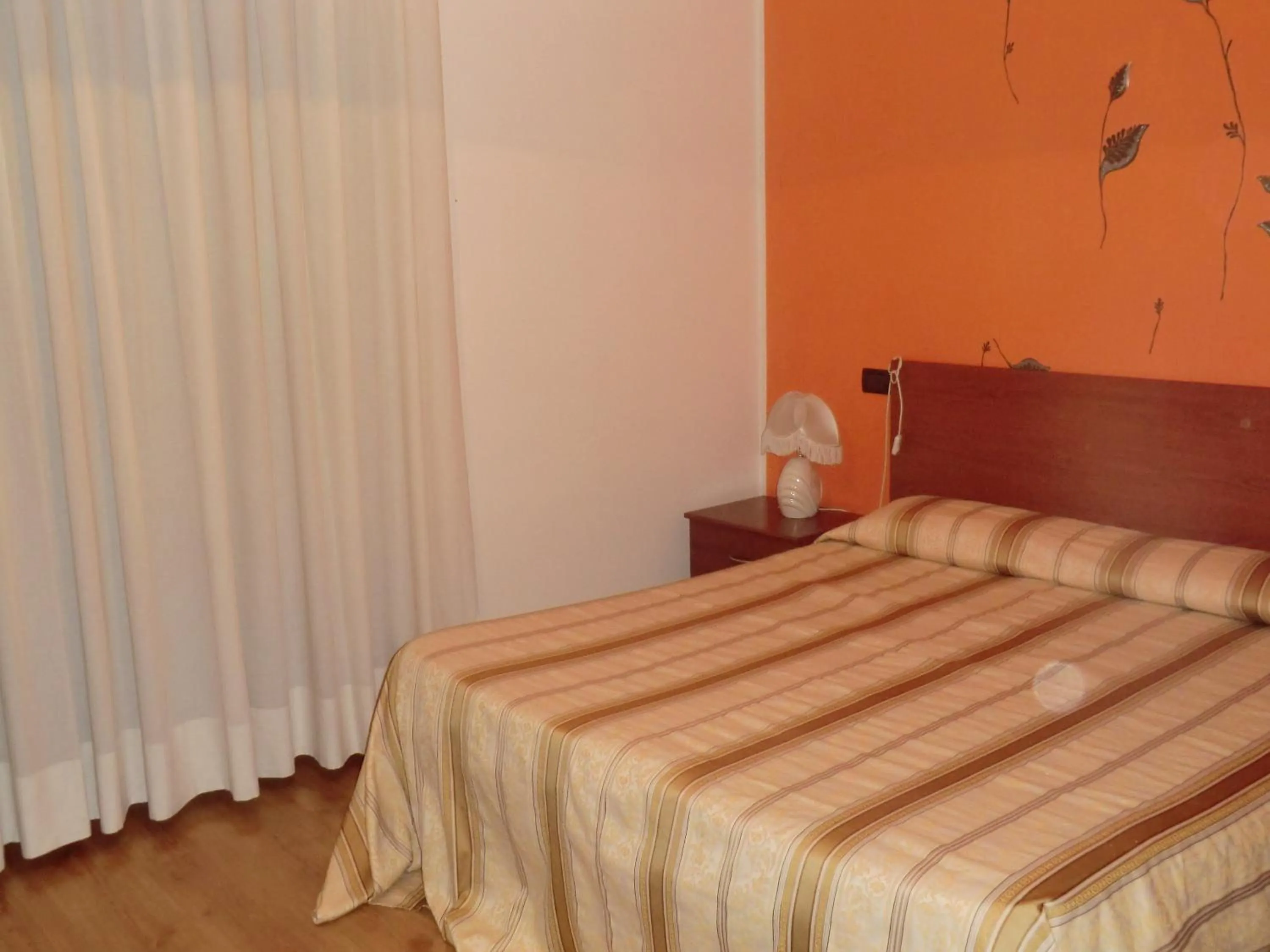 Bedroom in Hotel Ristorante al Gabbiano