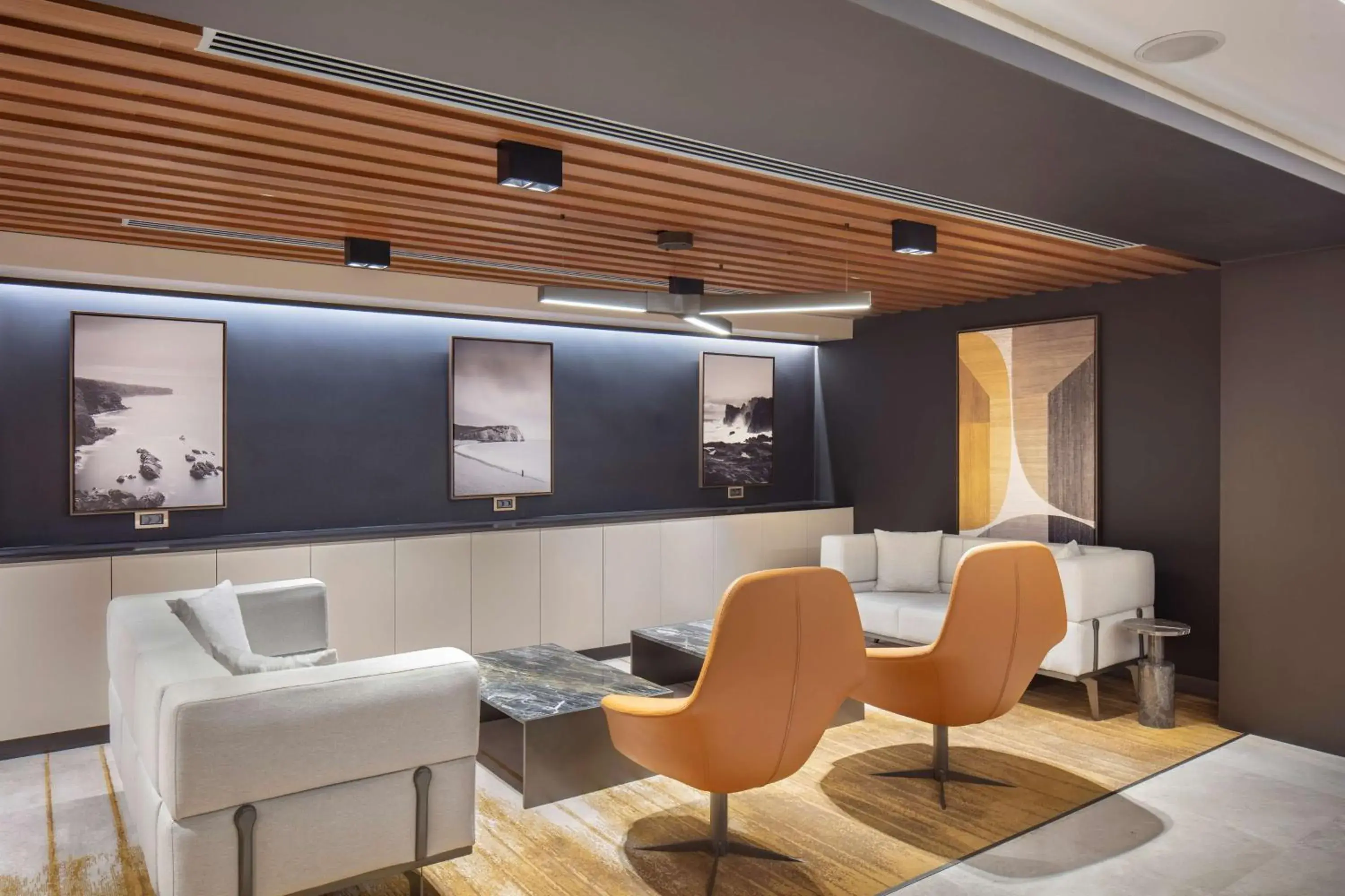 Lobby or reception in Doubletree By Hilton Canakkale Lobby or reception in Doubletree By Hilton Canakkale