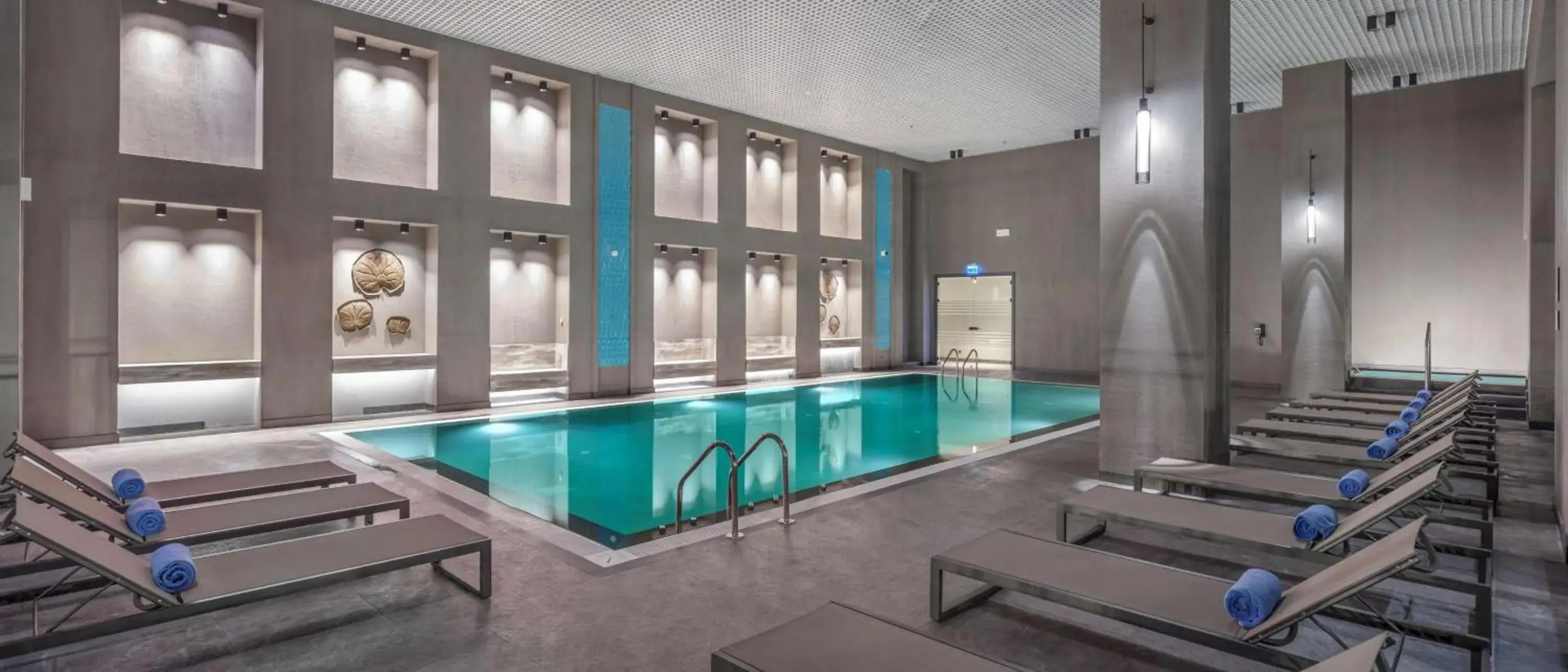 Pool view in Doubletree By Hilton Canakkale Pool view in Doubletree By Hilton Canakkale
