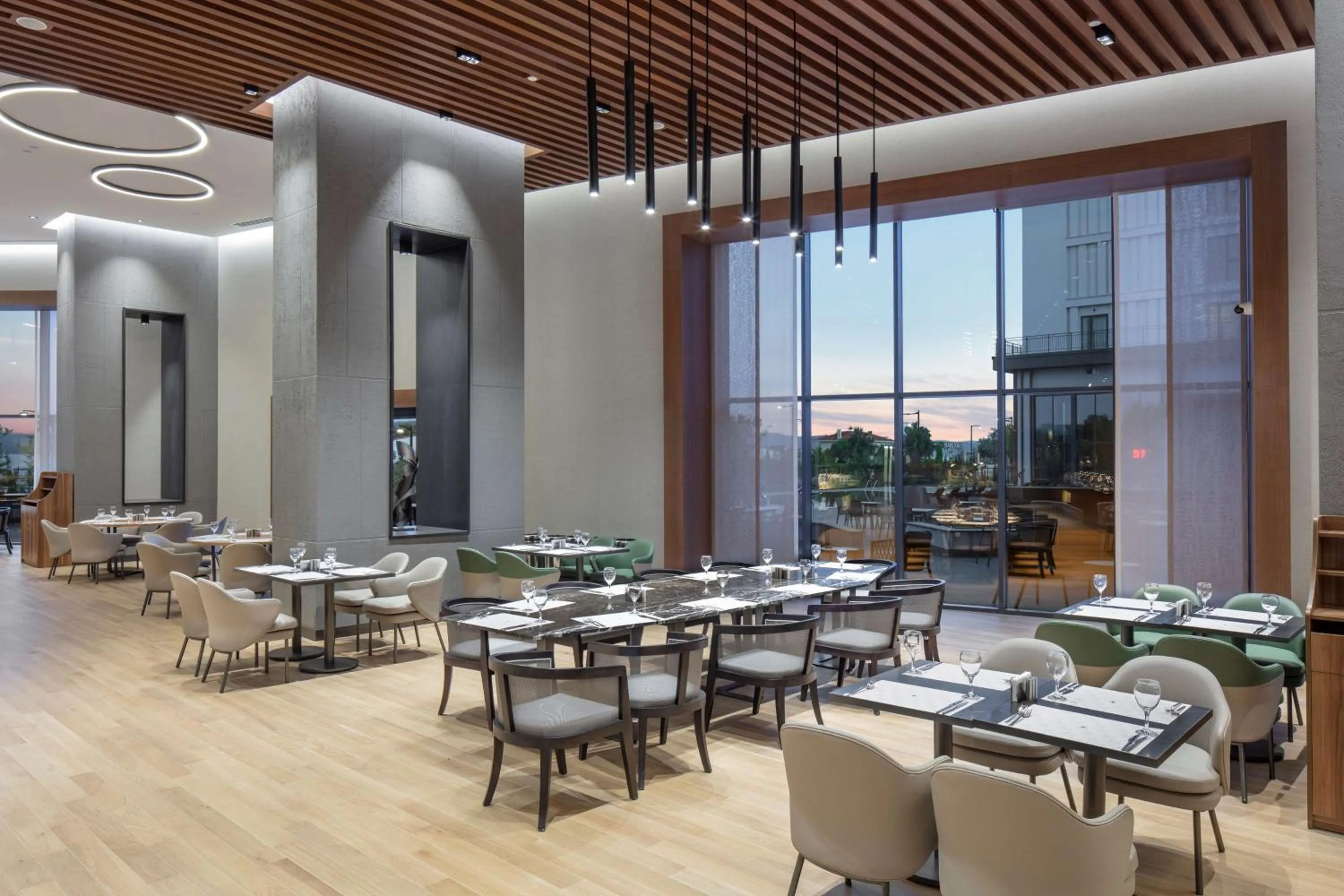 Restaurant/places to eat in Doubletree By Hilton Canakkale