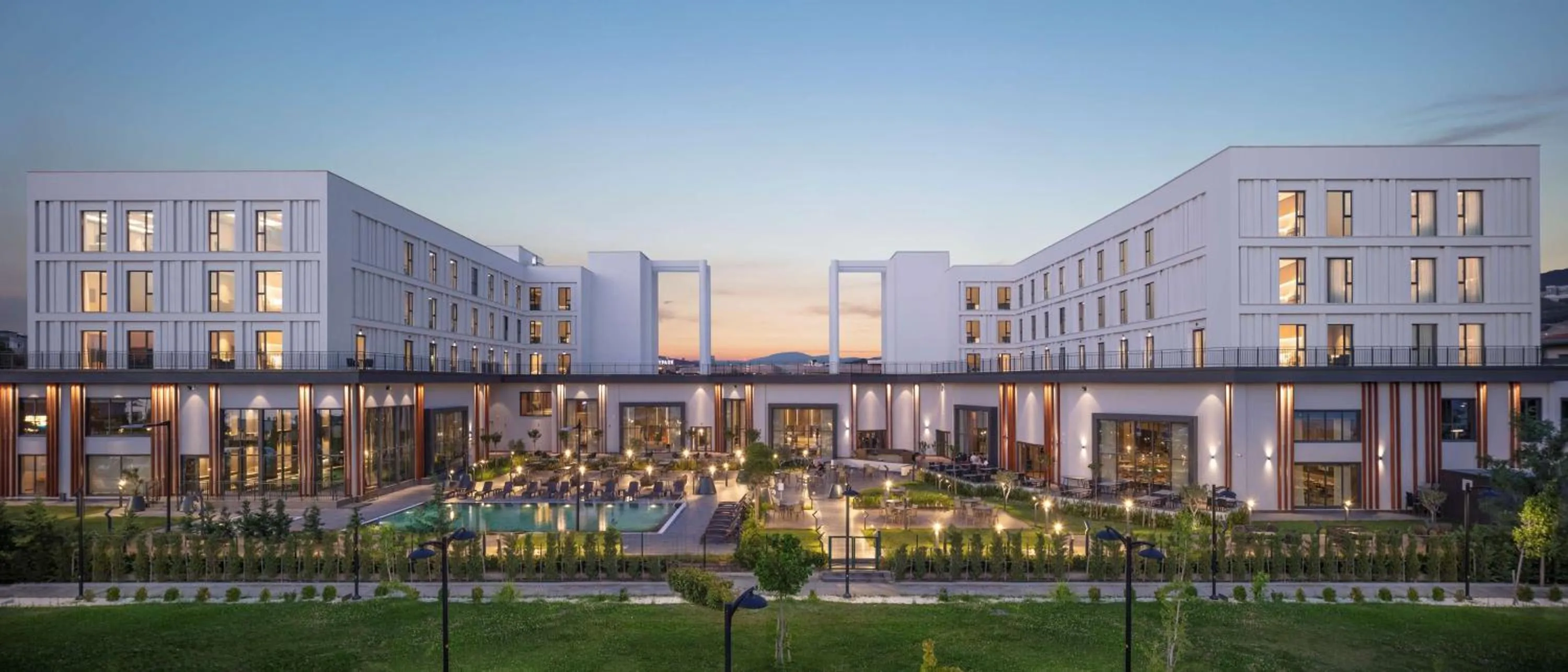 Property building in Doubletree By Hilton Canakkale