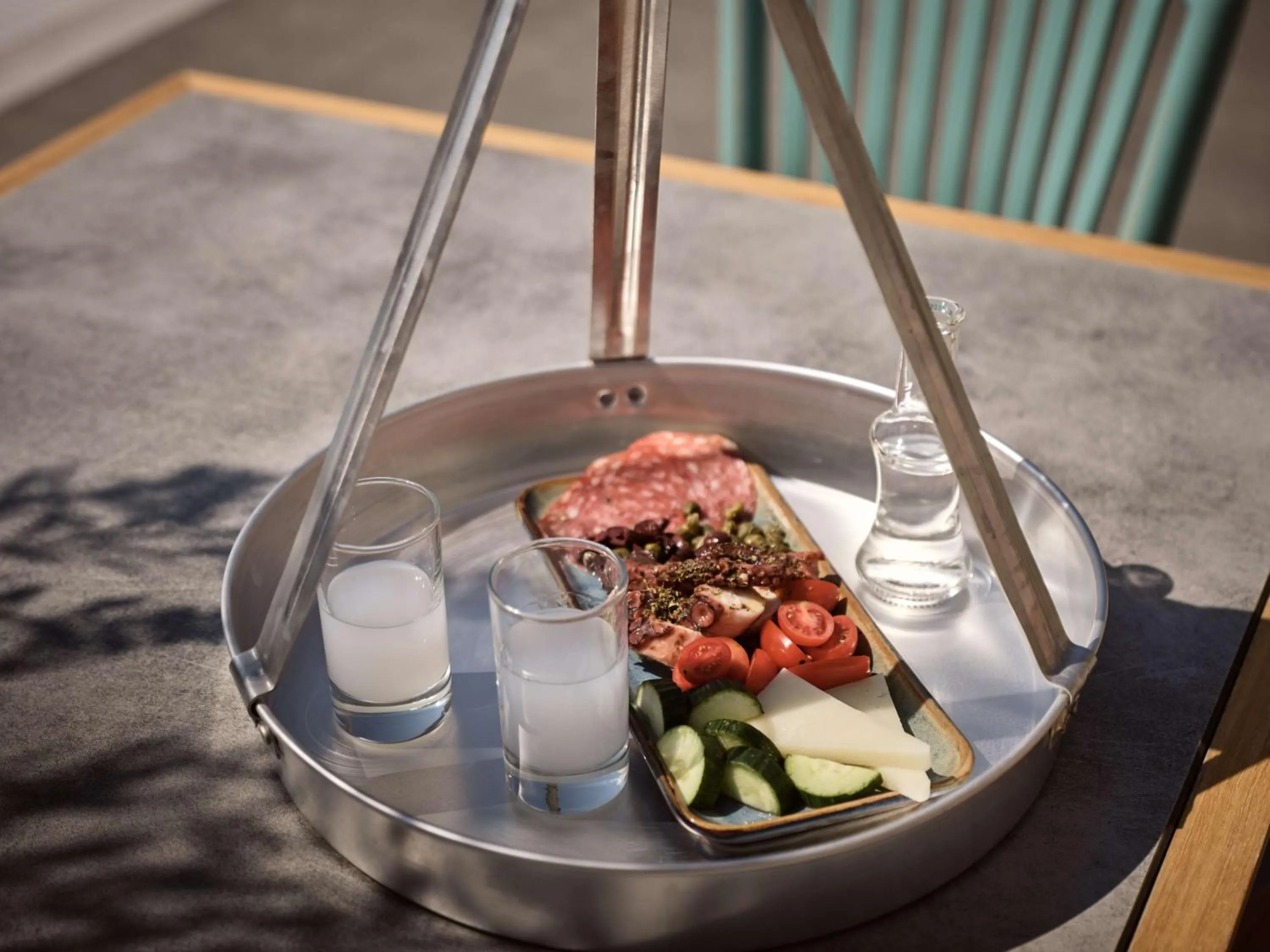 Restaurant/places to eat in Sea Breeze Santorini Beach Resort, Curio By Hilton