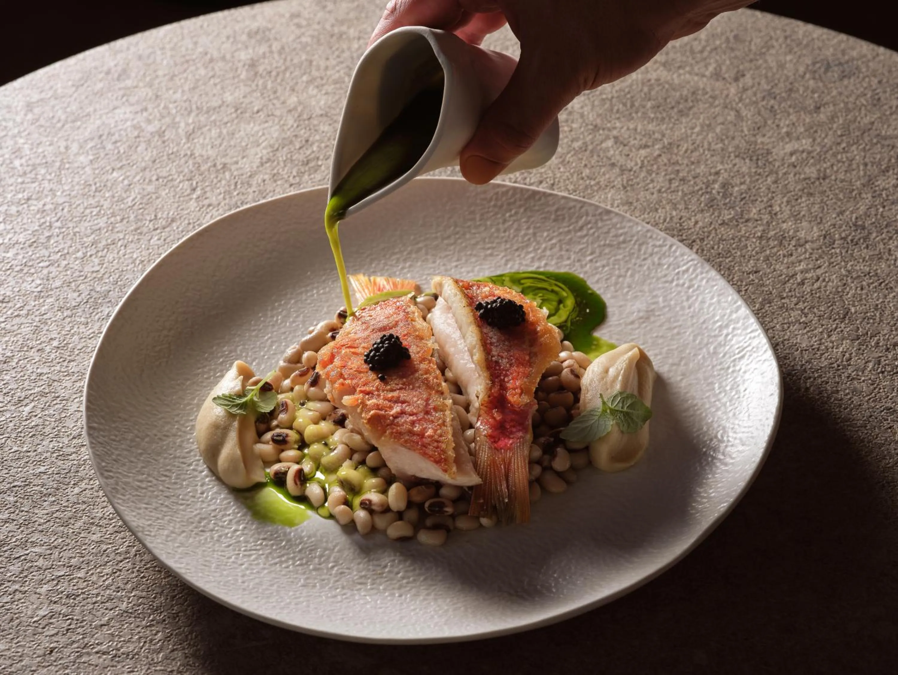 Restaurant/places to eat in Sea Breeze Santorini Beach Resort, Curio By Hilton