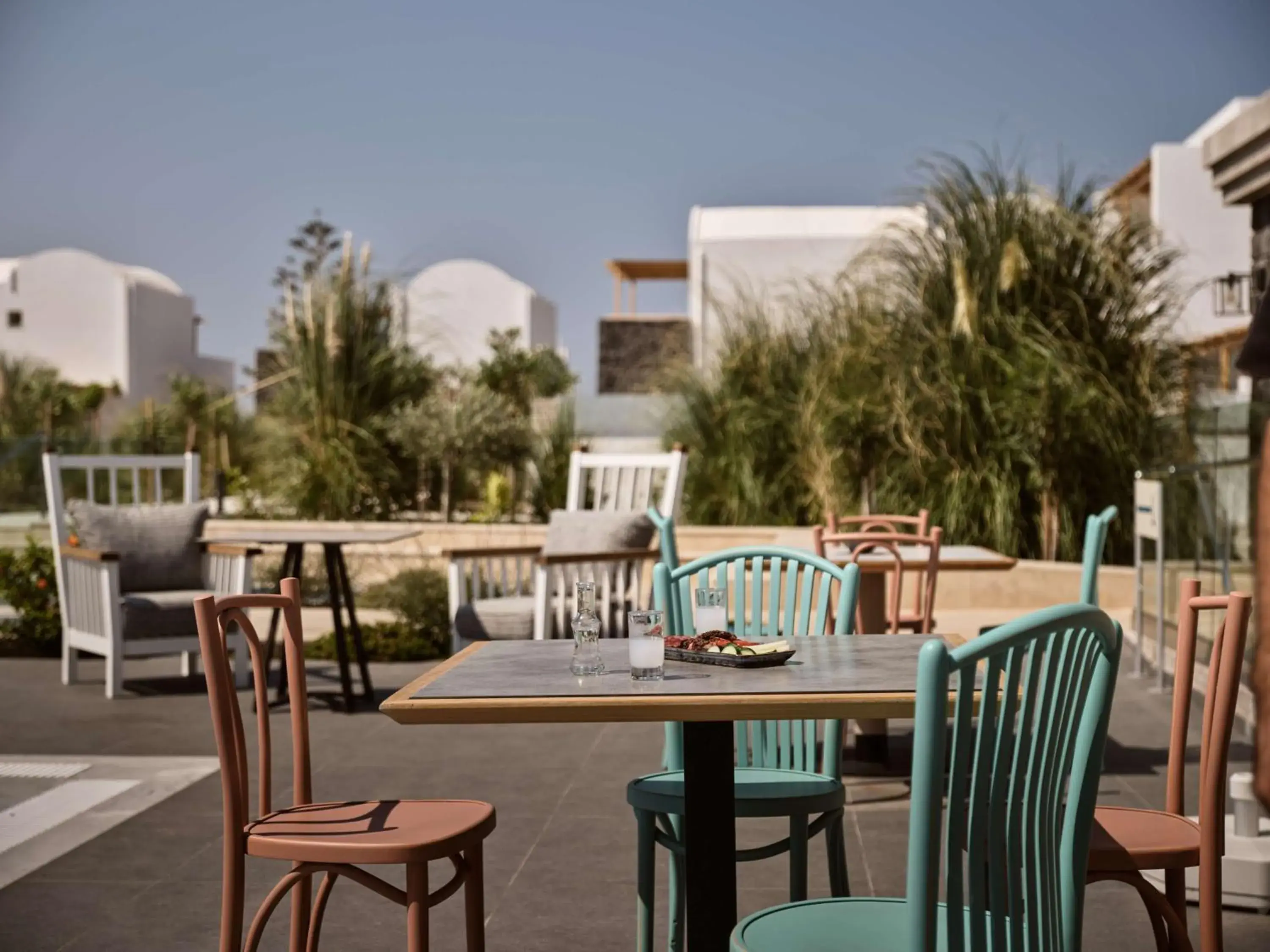 Restaurant/places to eat in Sea Breeze Santorini Beach Resort, Curio By Hilton Restaurant/places to eat in Sea Breeze Santorini Beach Resort, Curio By Hilton