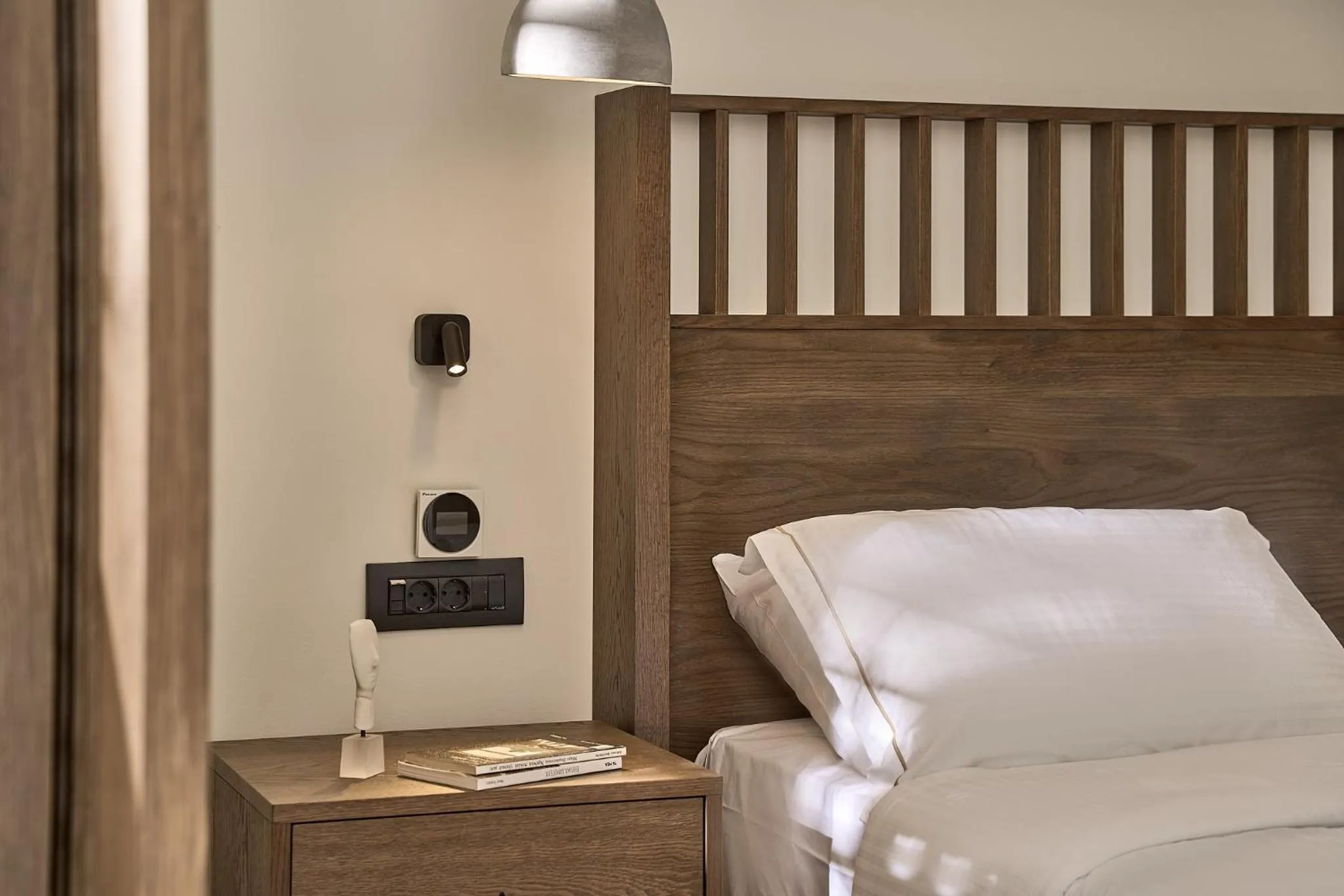 Bed in Ios Grand Pool Suites