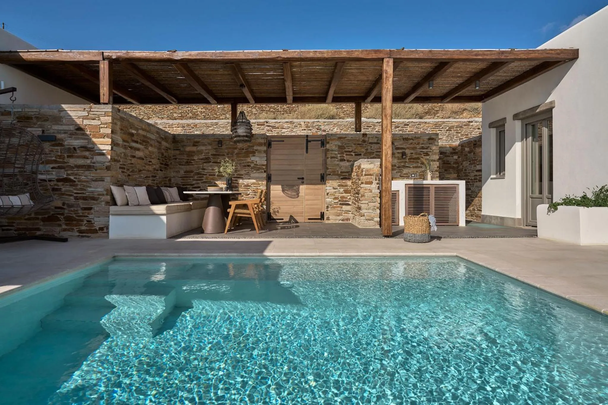 Day in Ios Grand Pool Suites