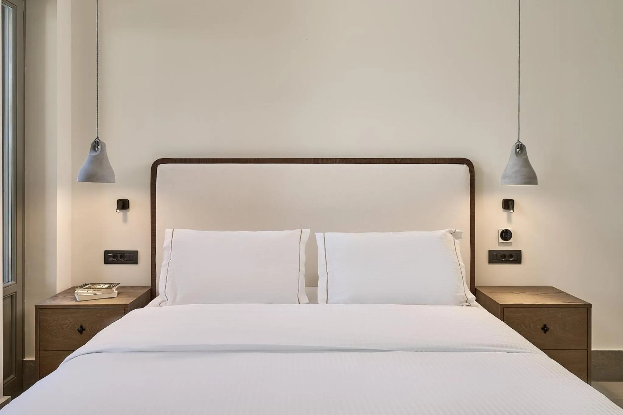 Bed in Ios Grand Pool Suites