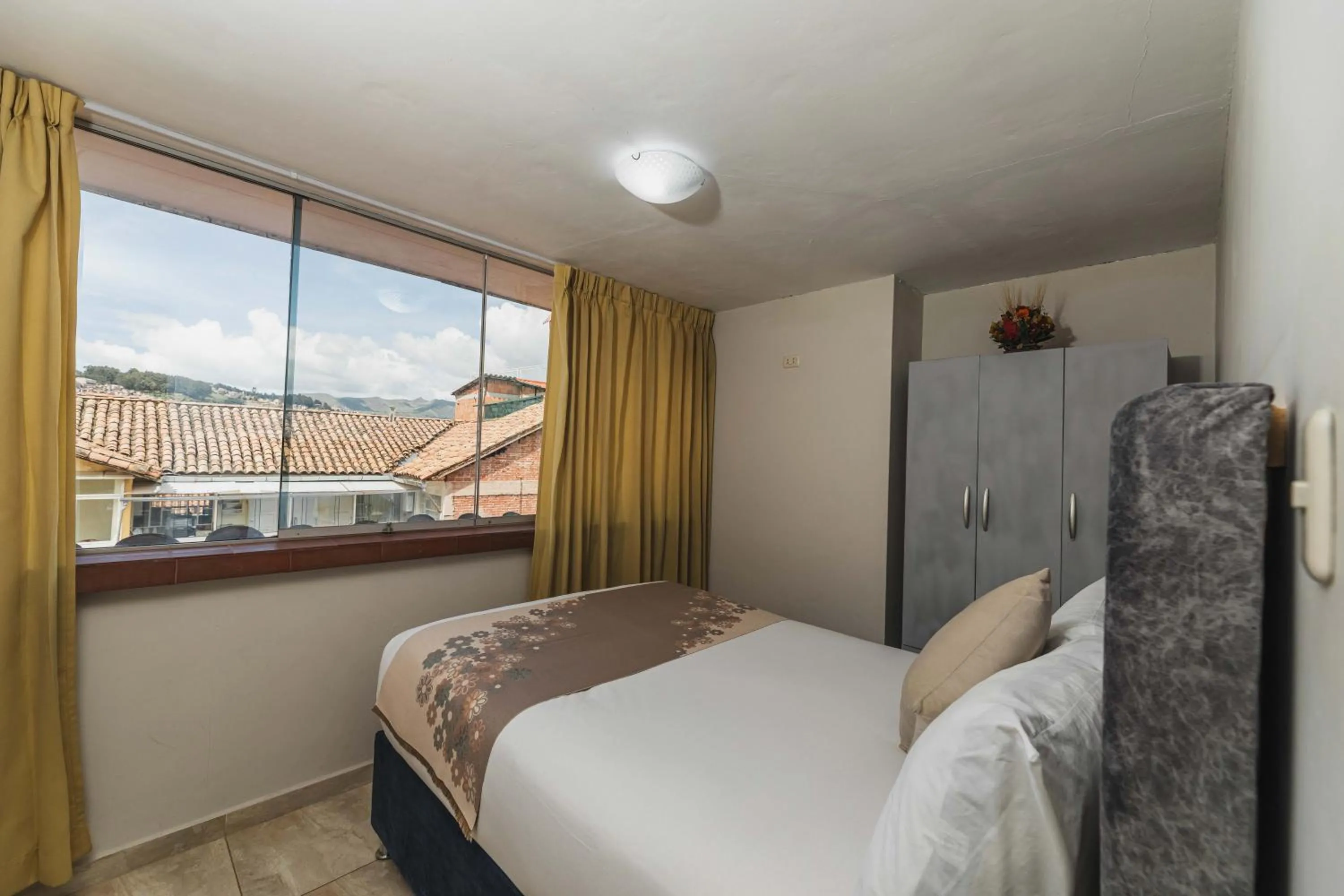 Bed in San Pedro Apartments