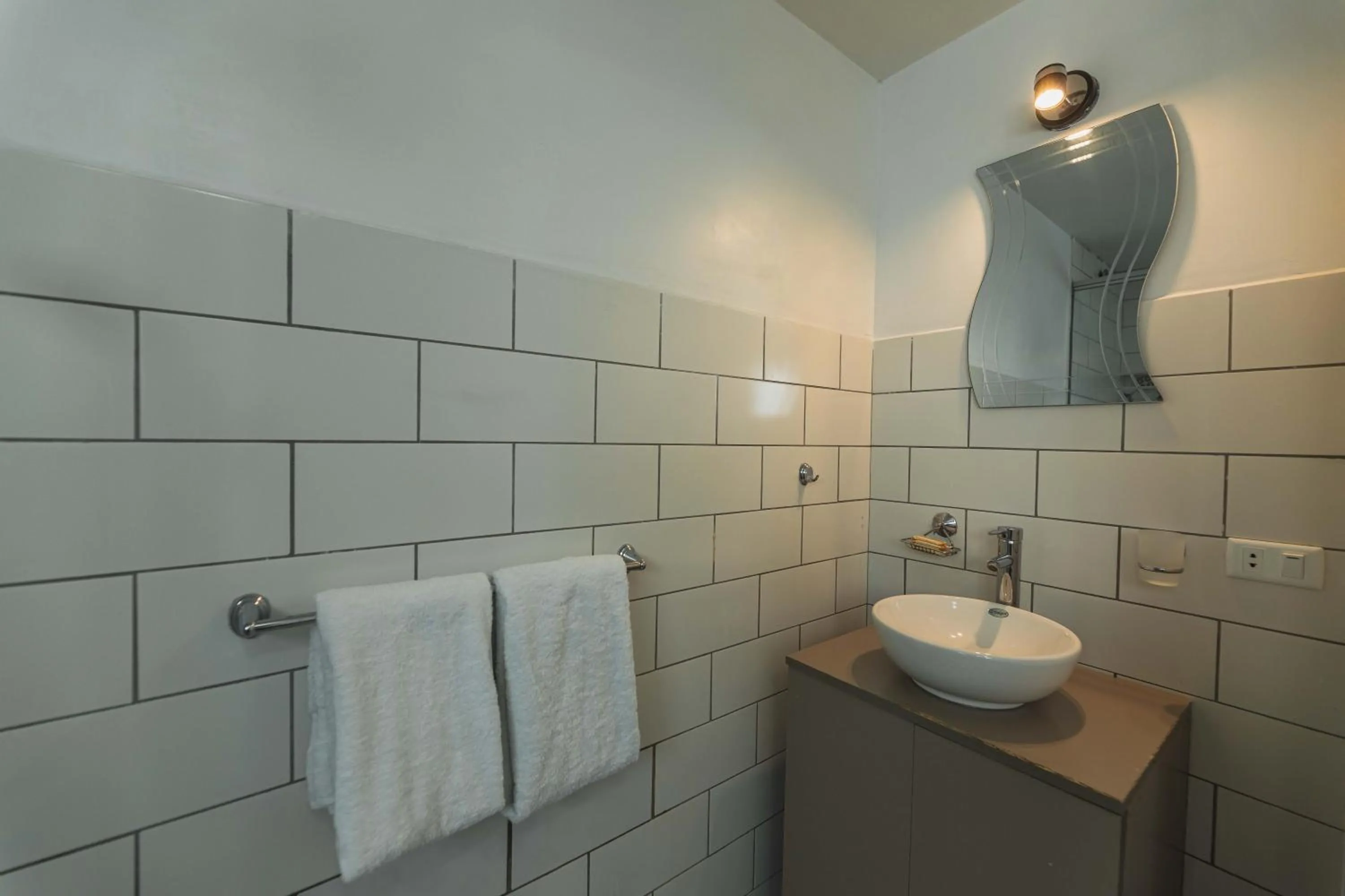 Bathroom in San Pedro Apartments