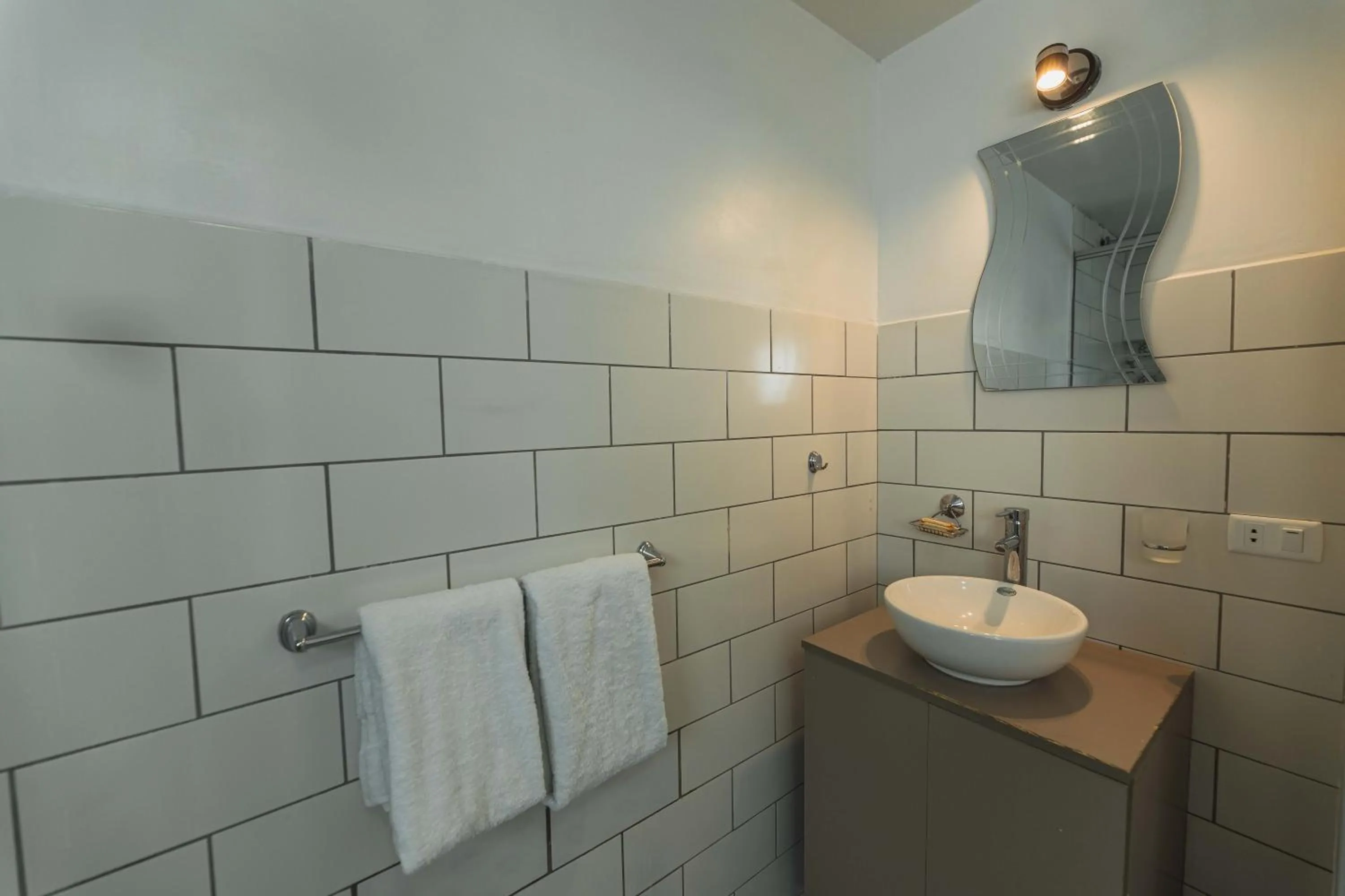 Bathroom in San Pedro Apartments