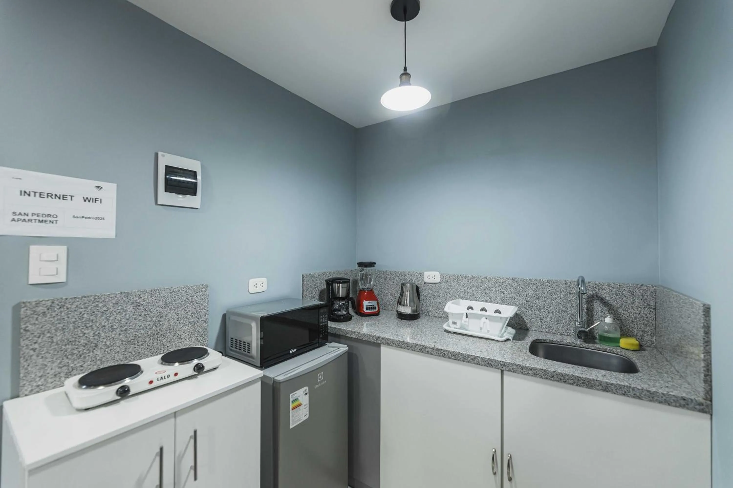 Kitchen or kitchenette in San Pedro Apartments