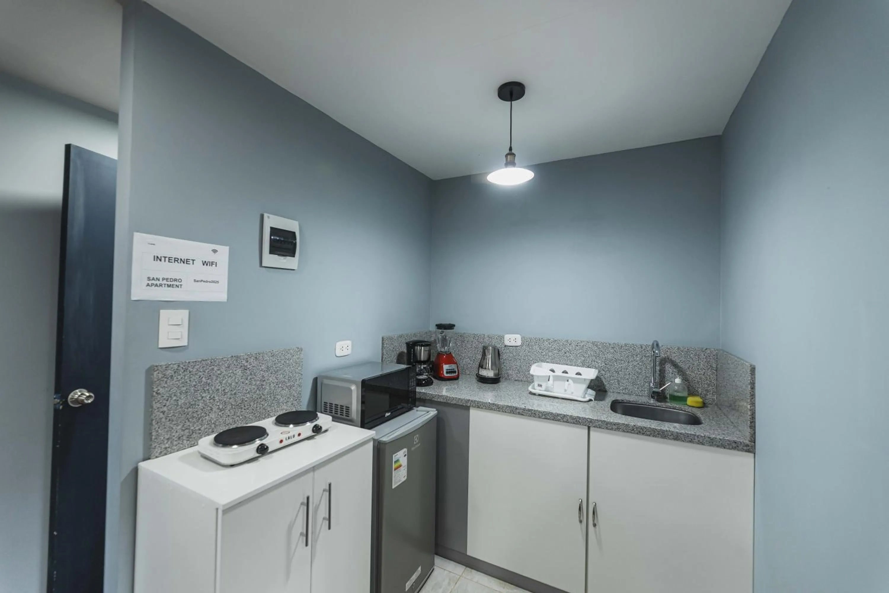 Kitchen or kitchenette in San Pedro Apartments