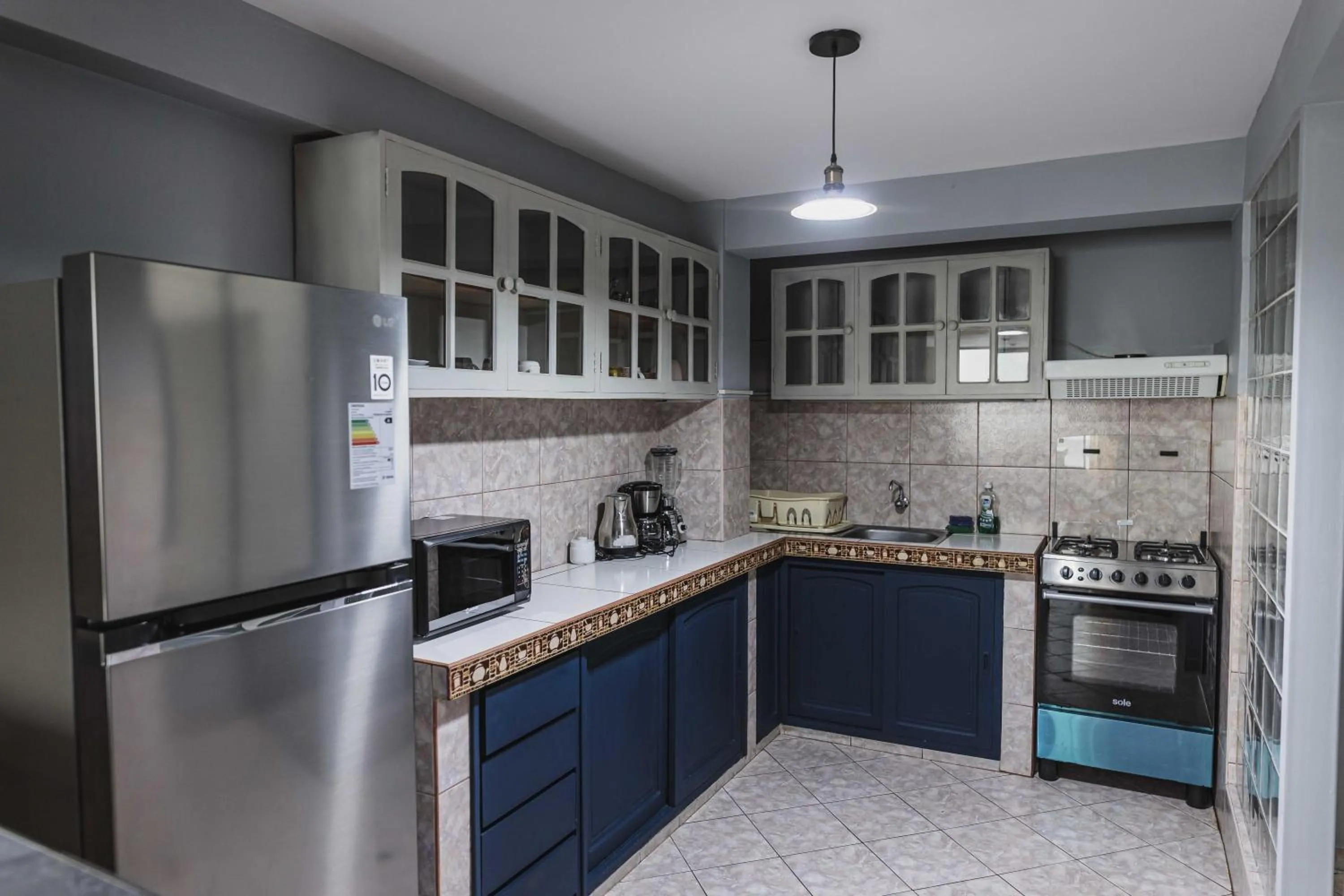 Kitchen or kitchenette in San Pedro Apartments