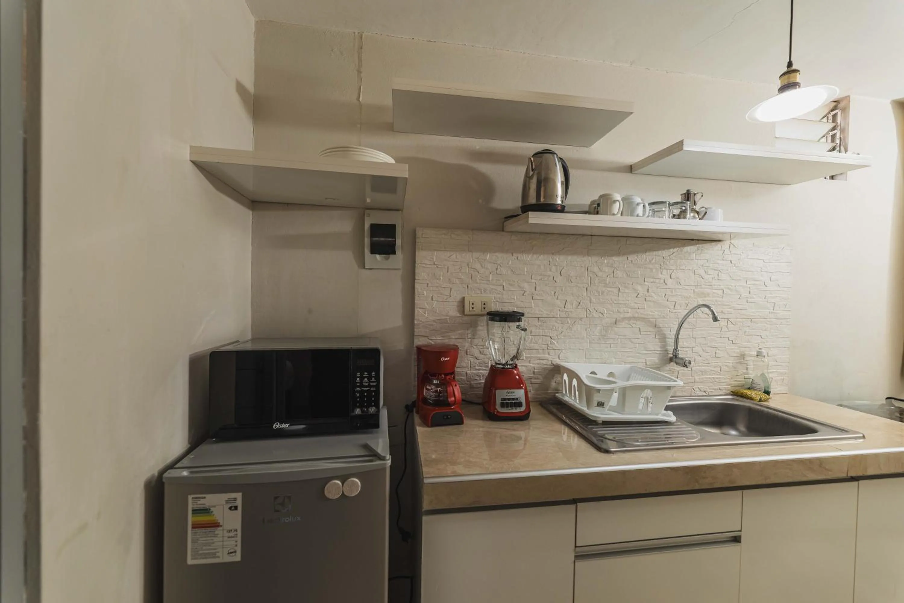 Kitchen or kitchenette in San Pedro Apartments