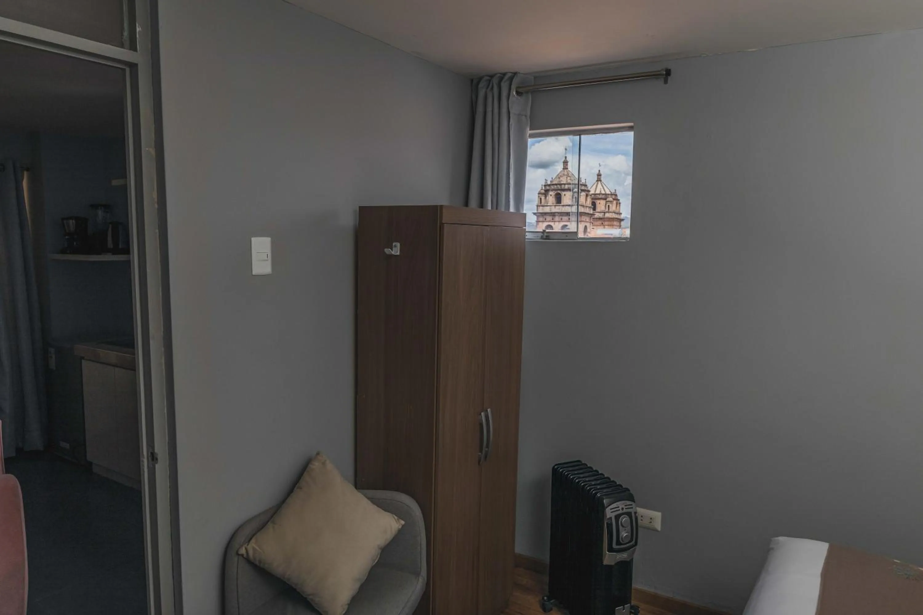 wardrobe in San Pedro Apartments