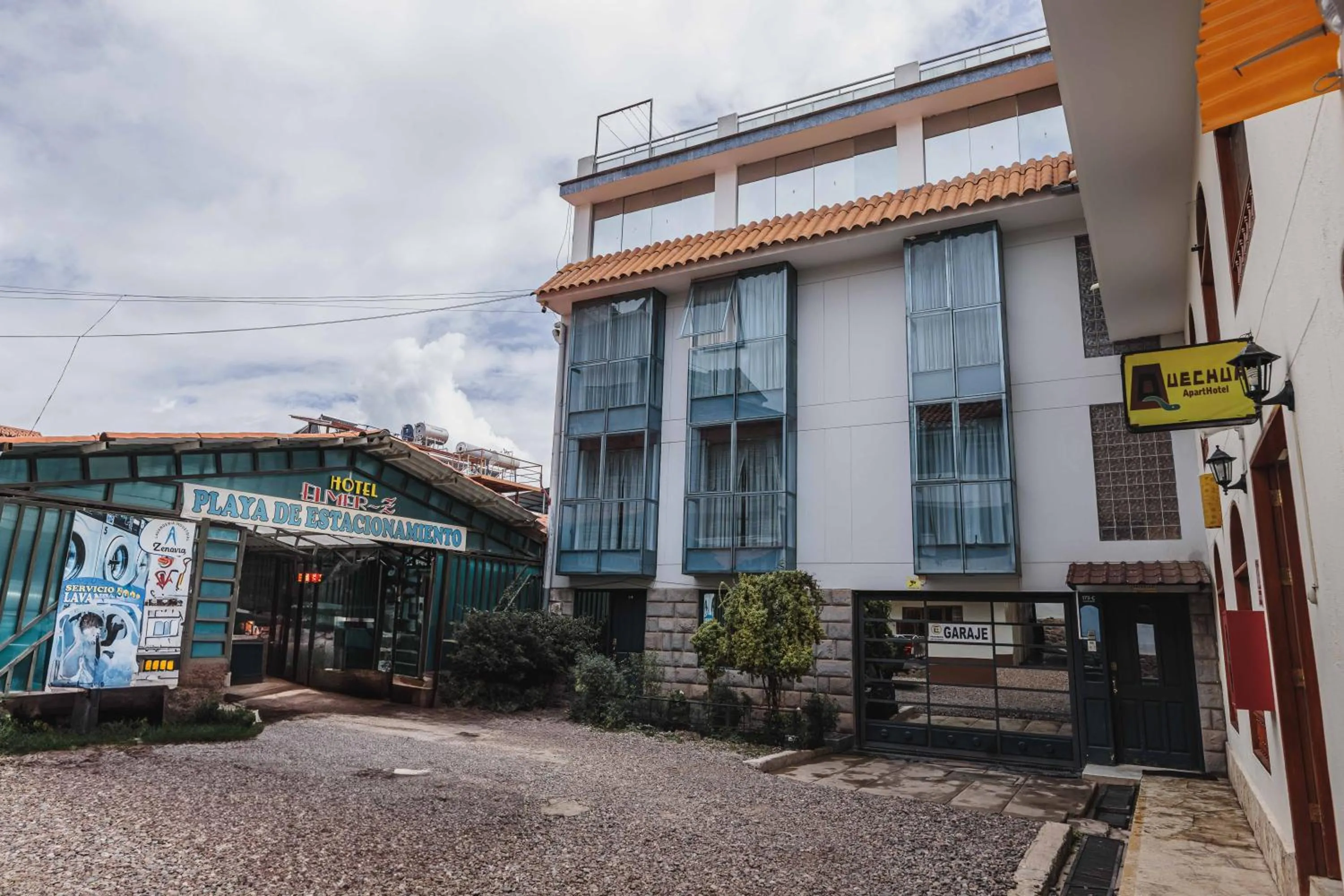 Property building in San Pedro Apartments