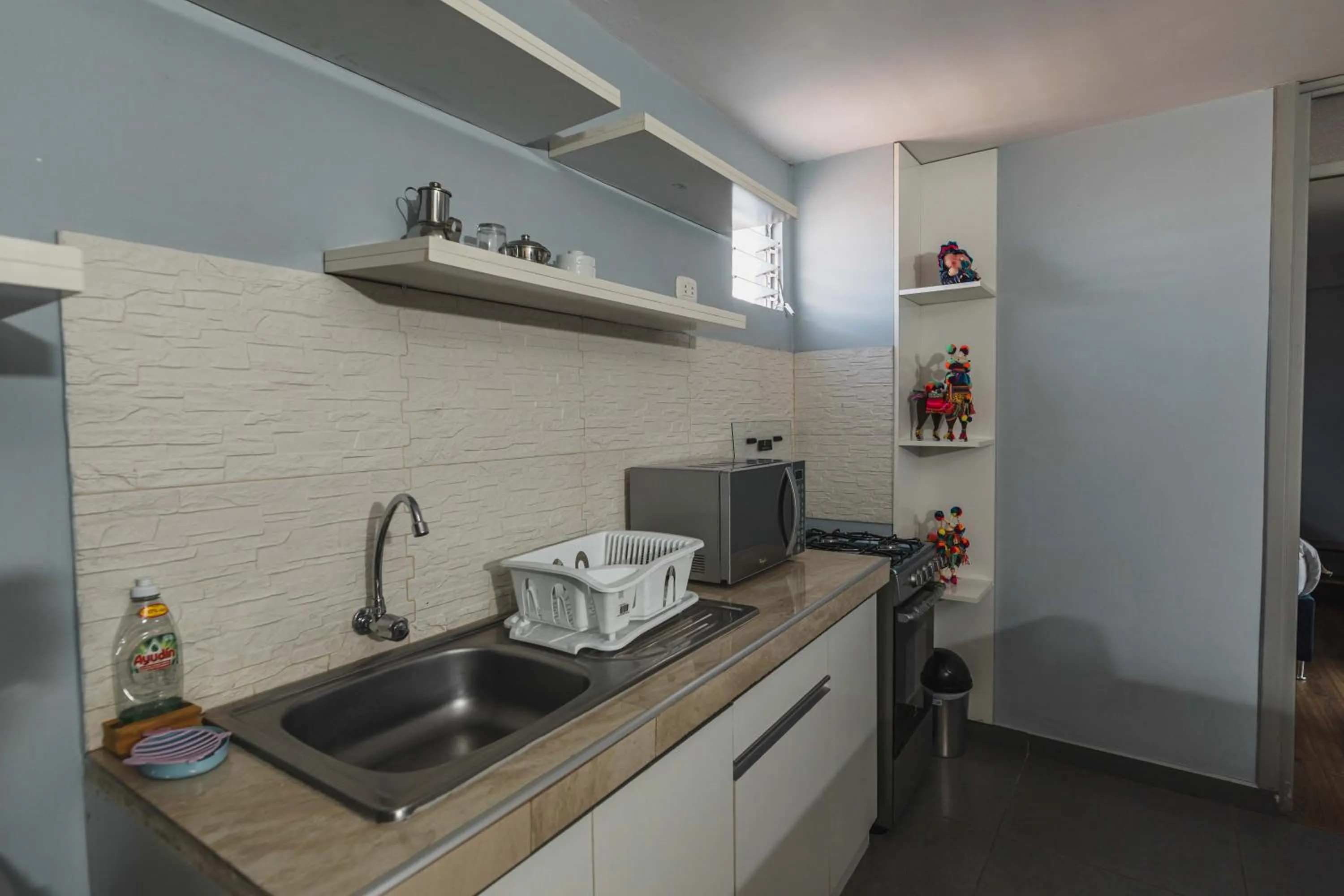 Kitchen or kitchenette in San Pedro Apartments