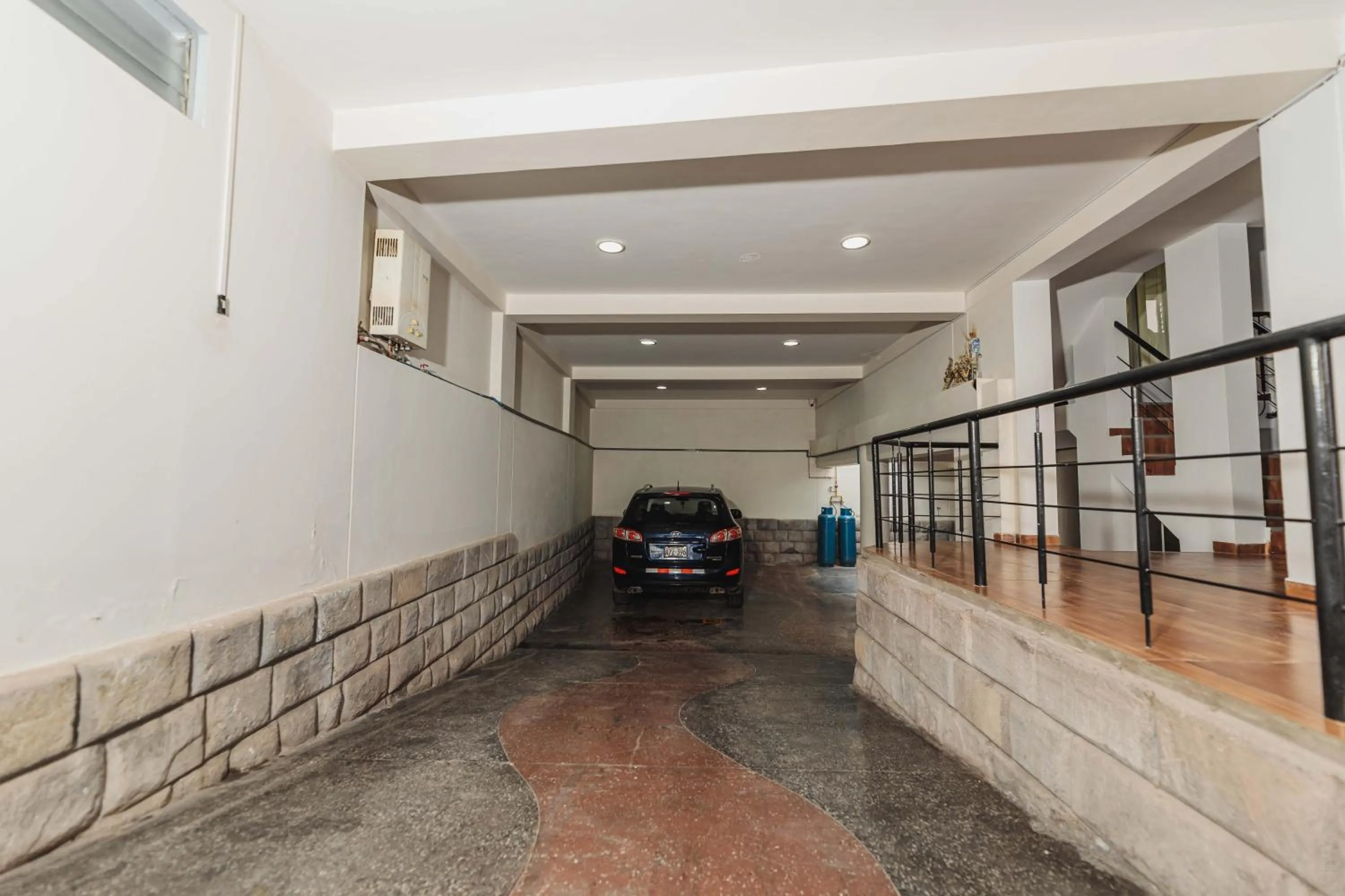 Parking in San Pedro Apartments
