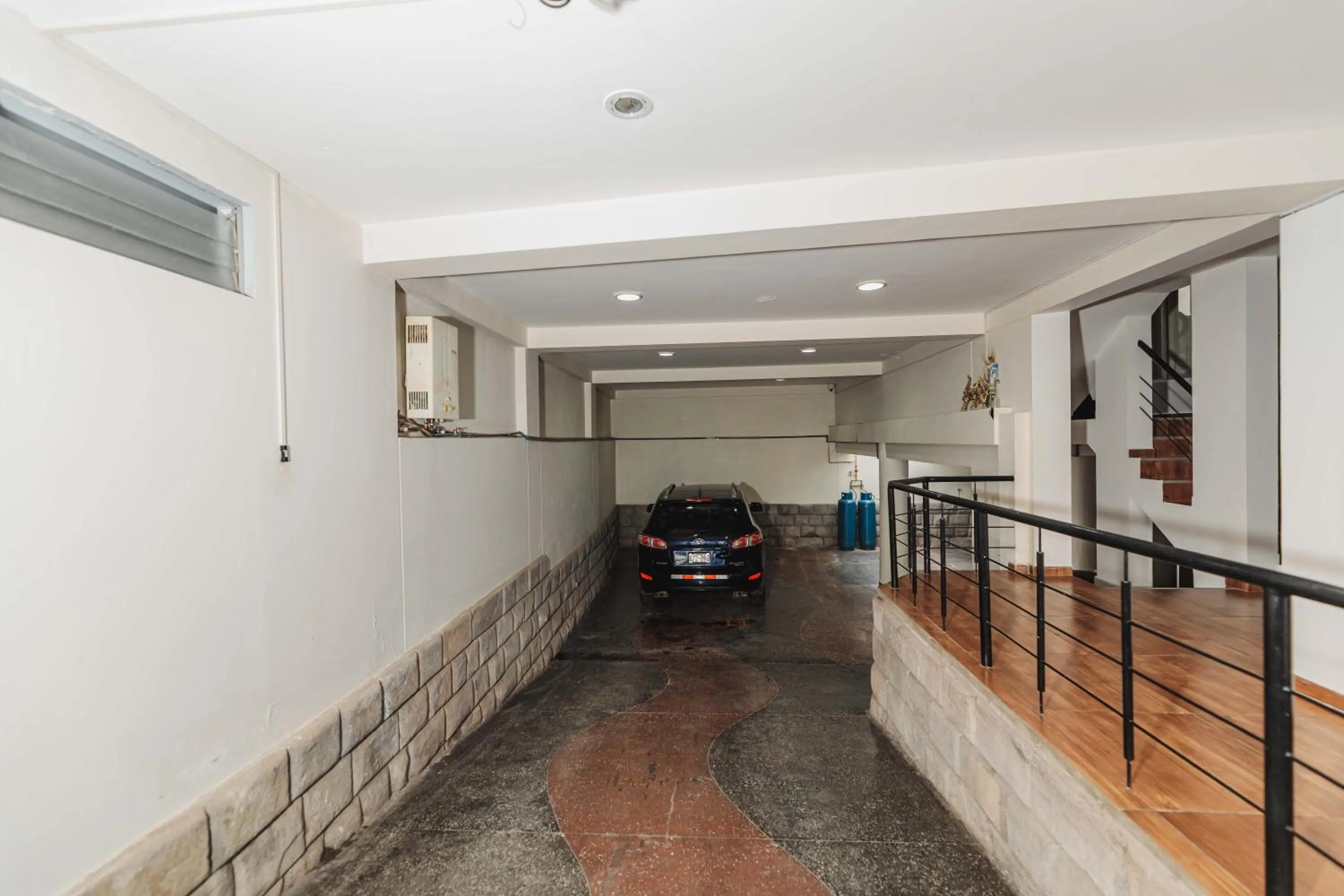 Parking in San Pedro Apartments