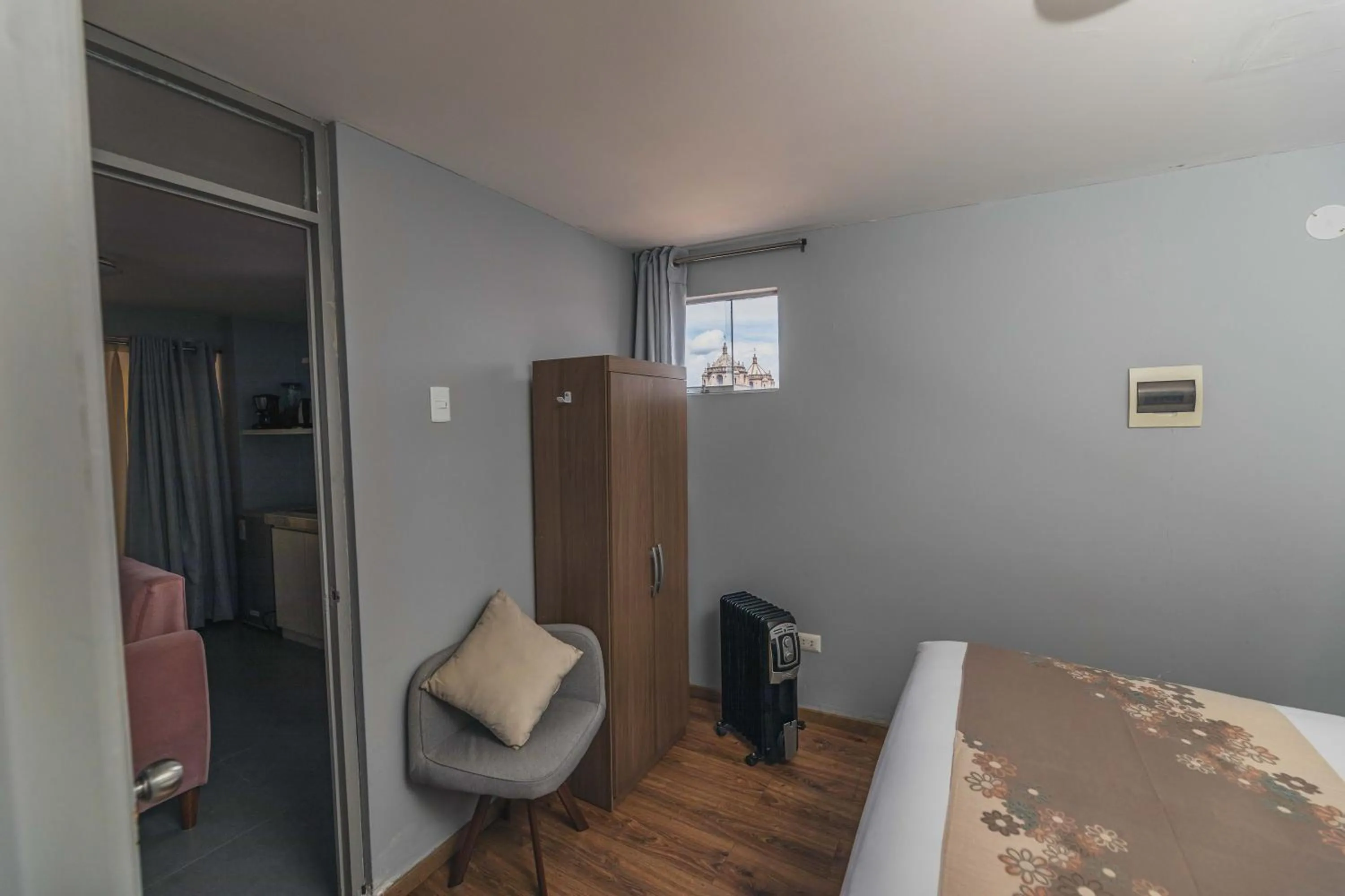 Bedroom, Bed in San Pedro Apartments