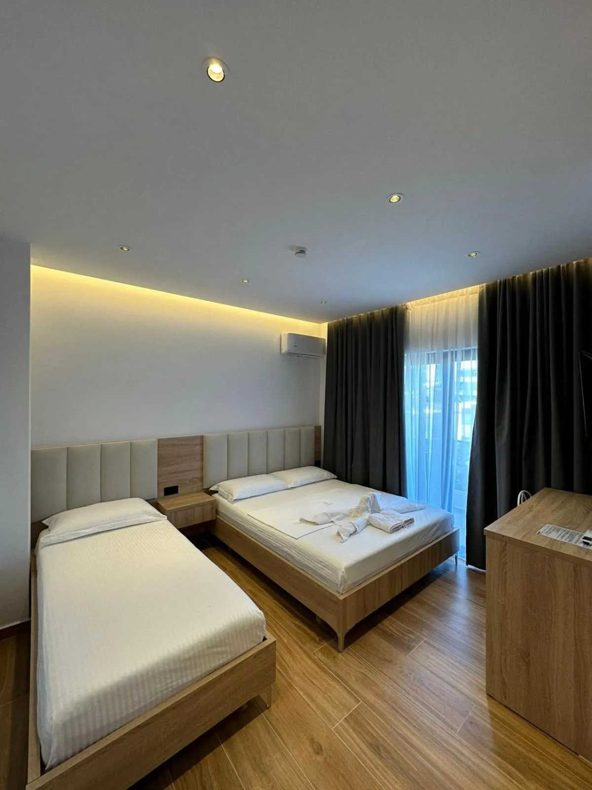 GL Hotel Ksamil