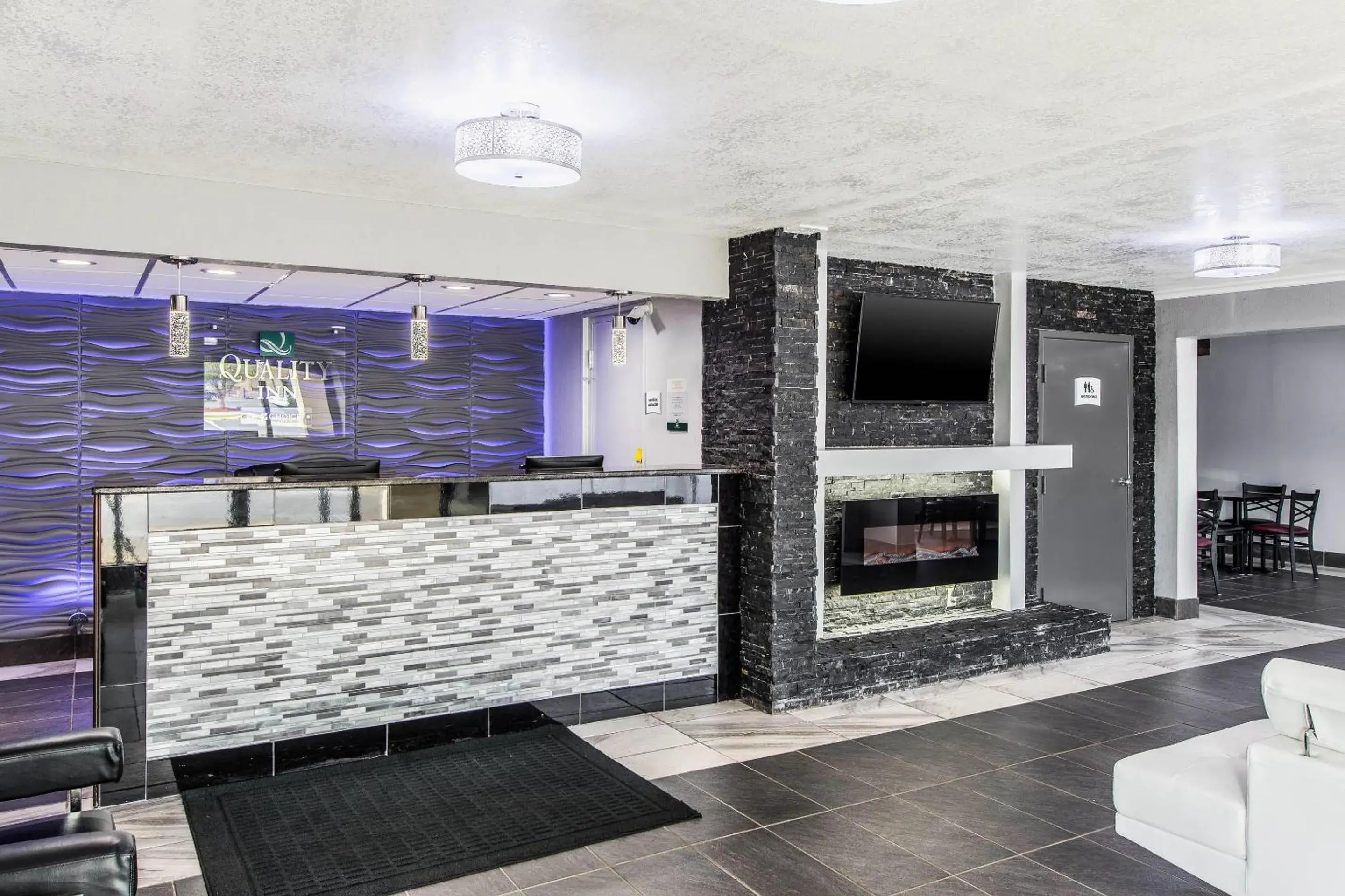 Lobby or reception in Quality Inn Lobby or reception in Quality Inn