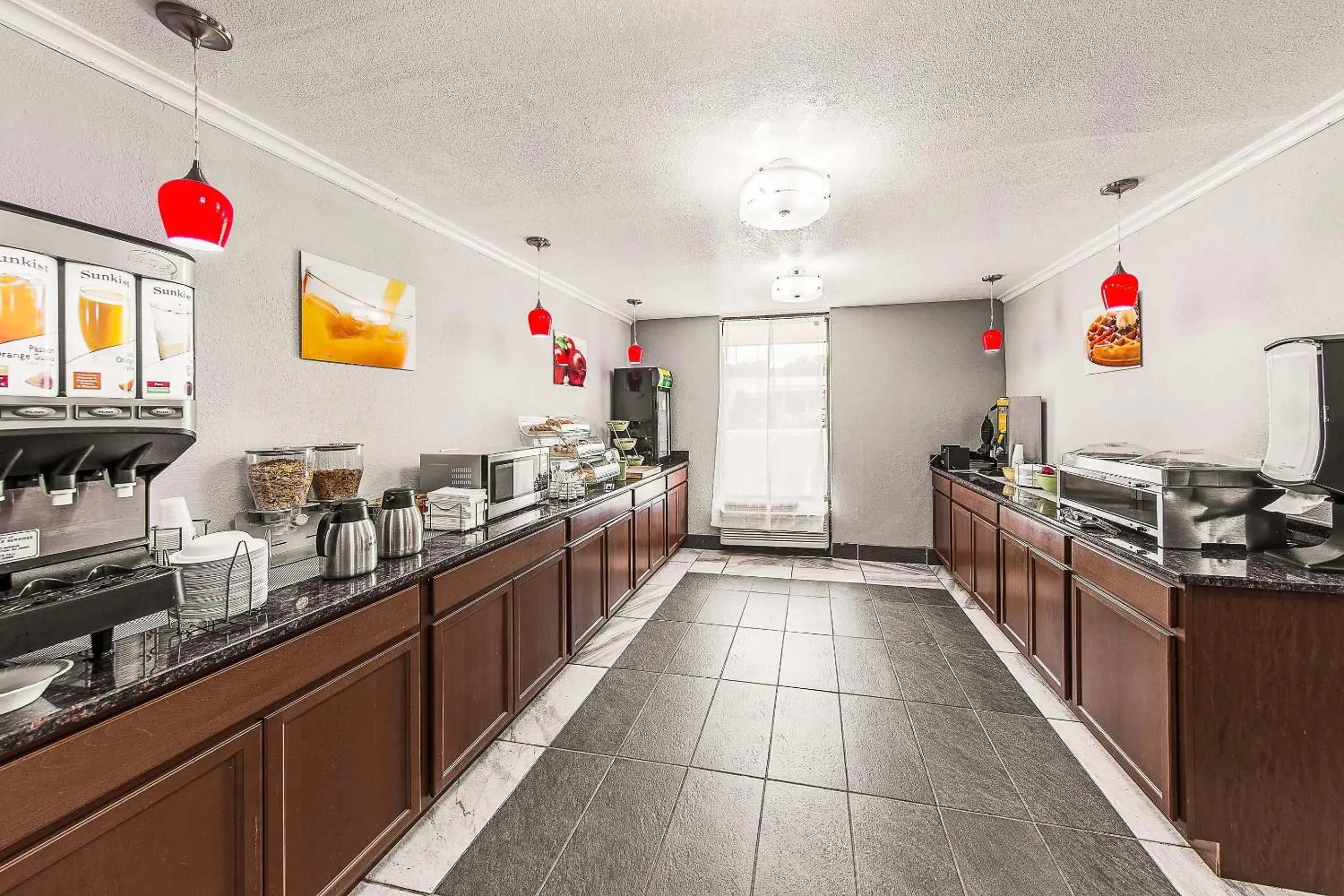 Breakfast in Quality Inn Forest City Breakfast in Quality Inn Forest City