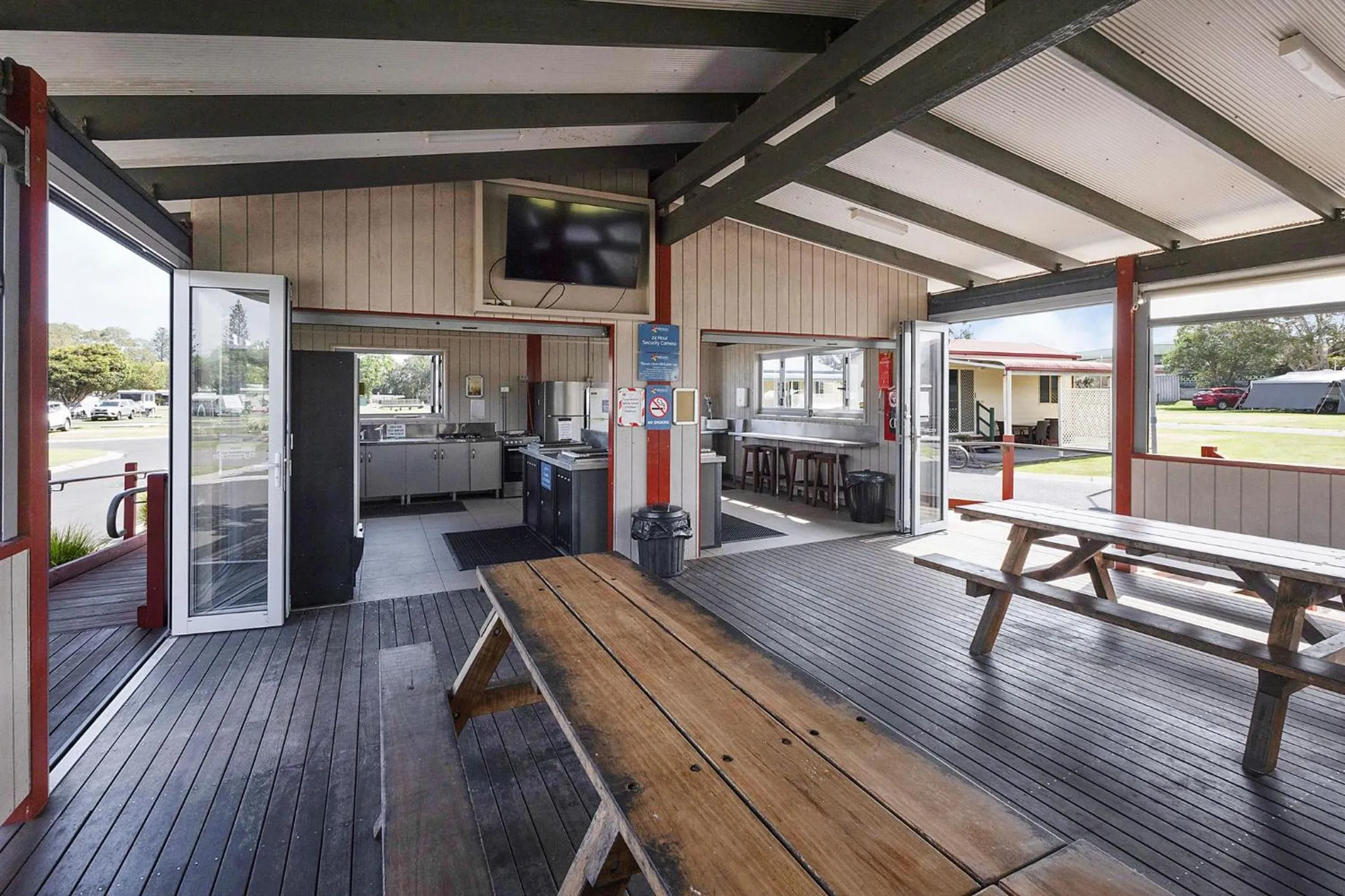Communal lounge/ TV room in Reflections Evans Head - Holiday Park