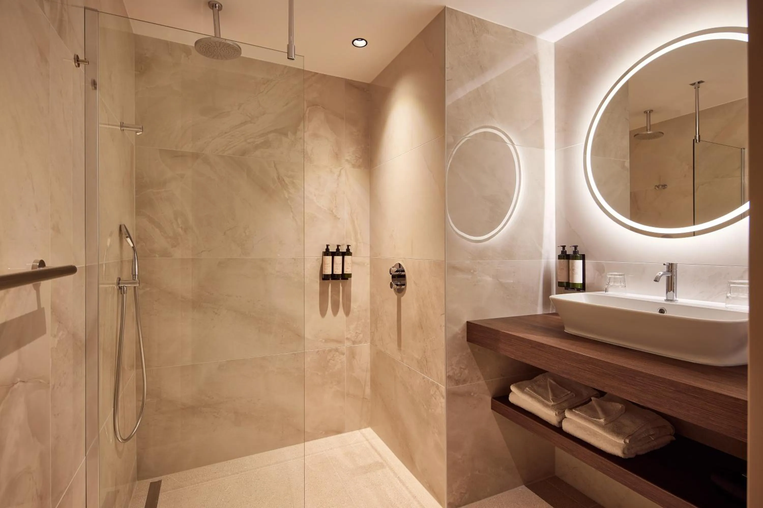 Bathroom in Van der Valk Hotel Lelystad