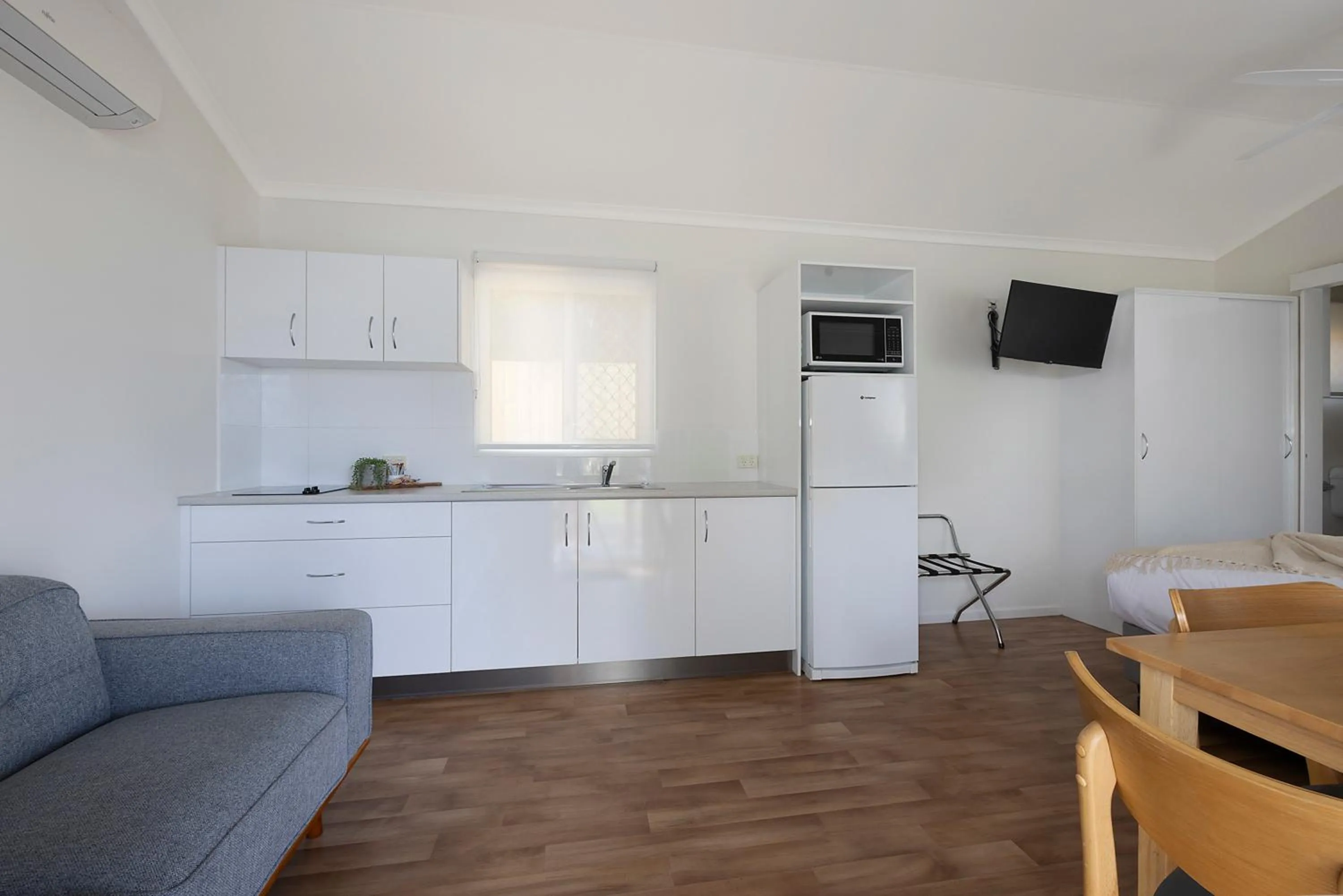 Kitchen or kitchenette in Reflections Ballina - Holiday Park