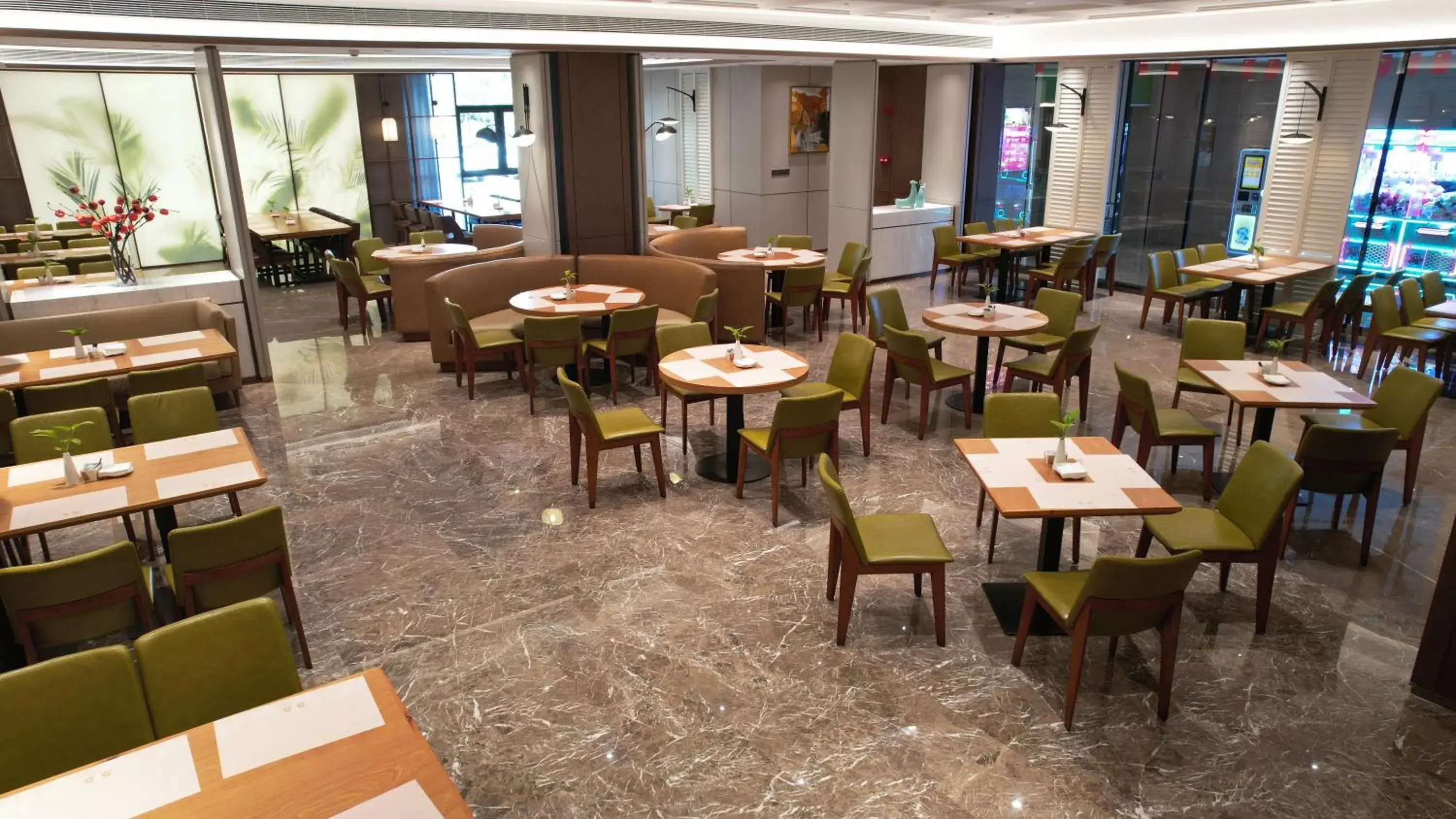 Breakfast in Rising Dragon International Hotel Breakfast in Rising Dragon International Hotel