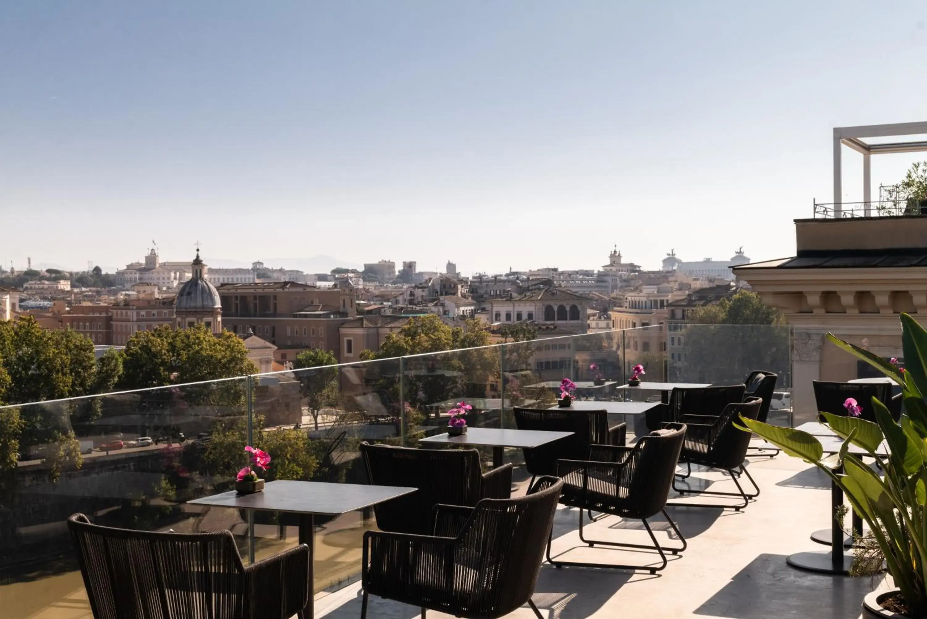 Restaurant/places to eat in The First Musica - Preferred Hotels & Resorts Restaurant/places to eat in The First Musica - Preferred Hotels & Resorts