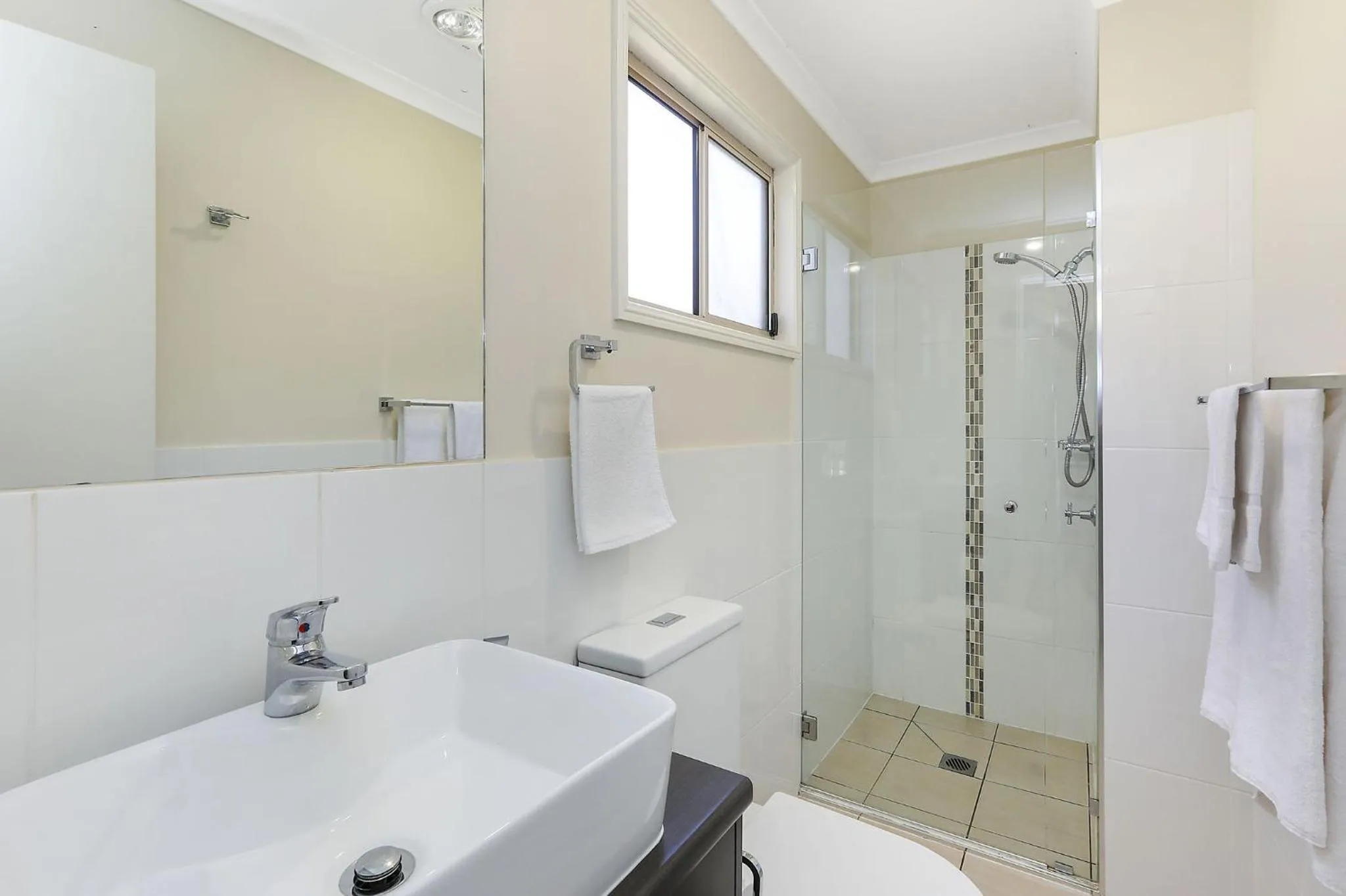 Shower in Reflections Moonee Beach - Holiday Park