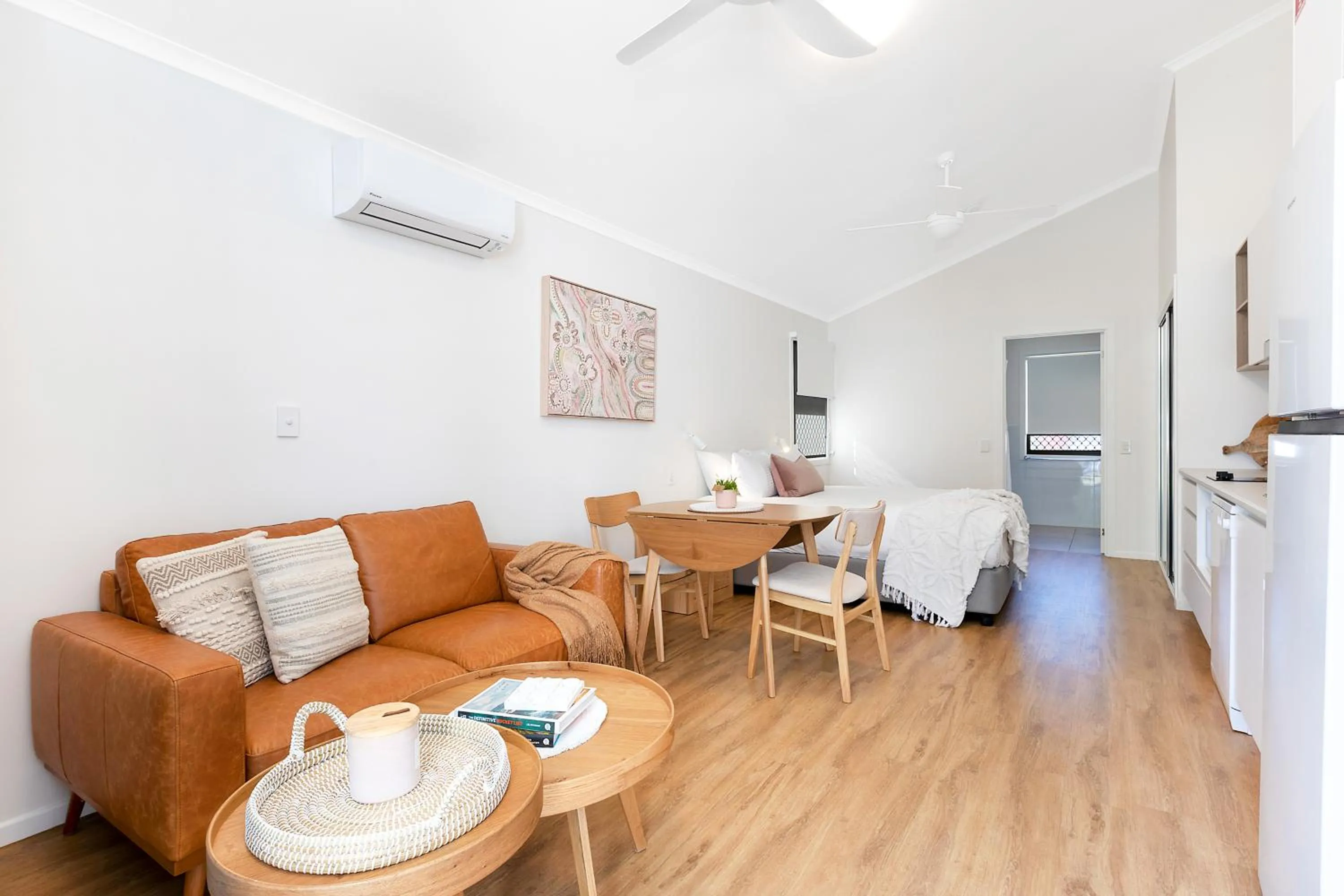 Living room in Reflections Ferry Reserve - Holiday Park