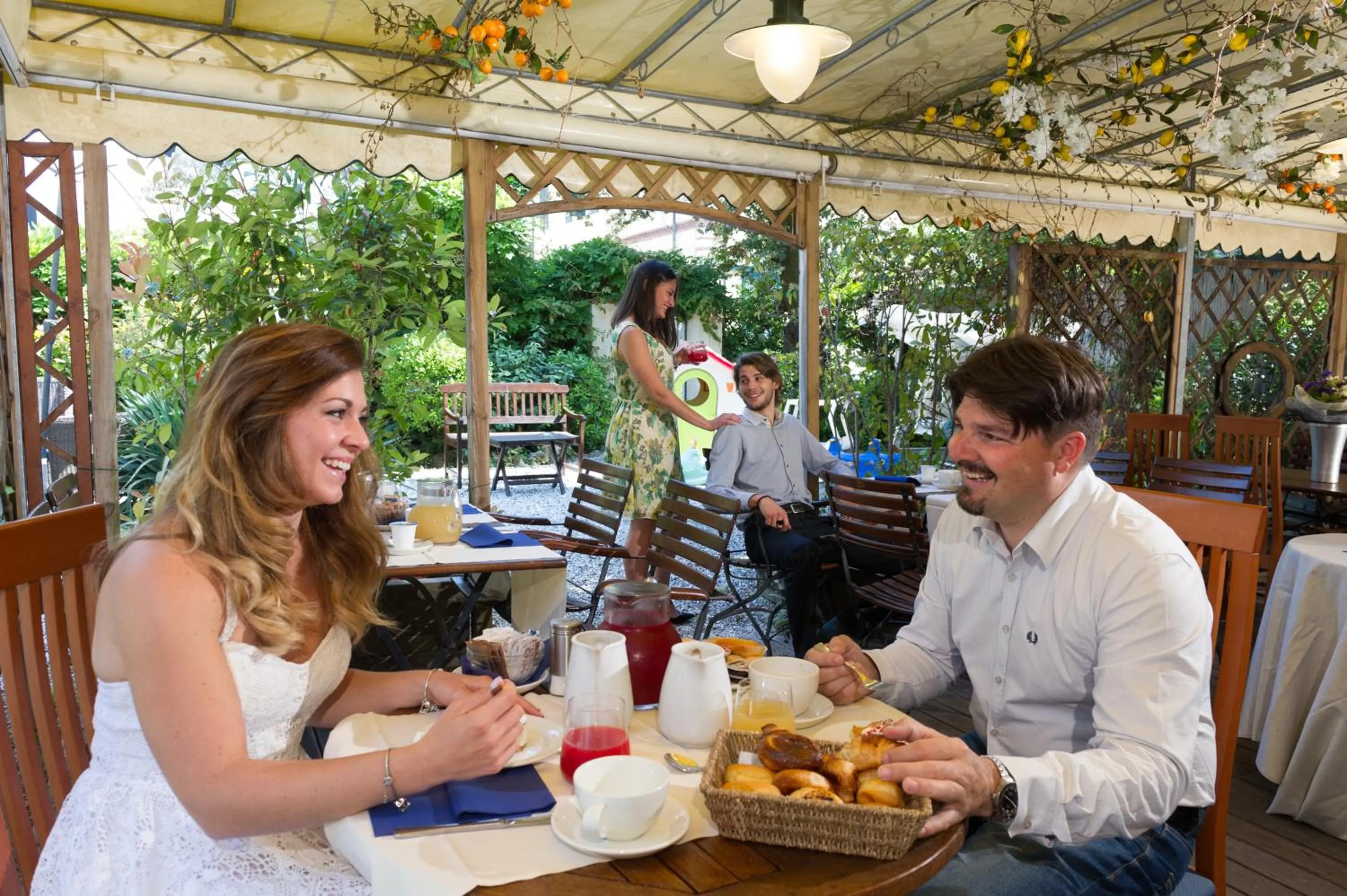 Food and drinks in Hotel La Pace