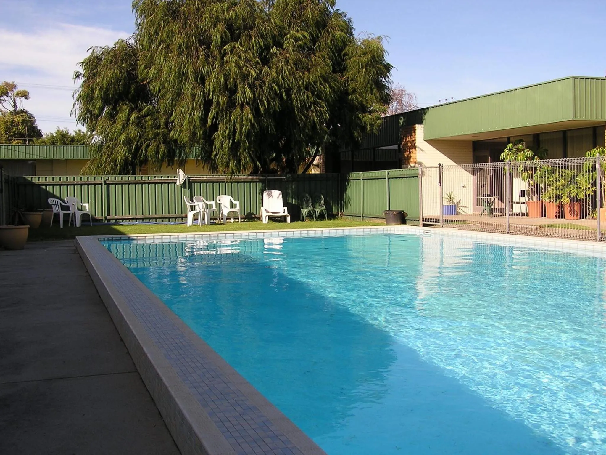 Swimming pool in Sandpipers @ Millicent