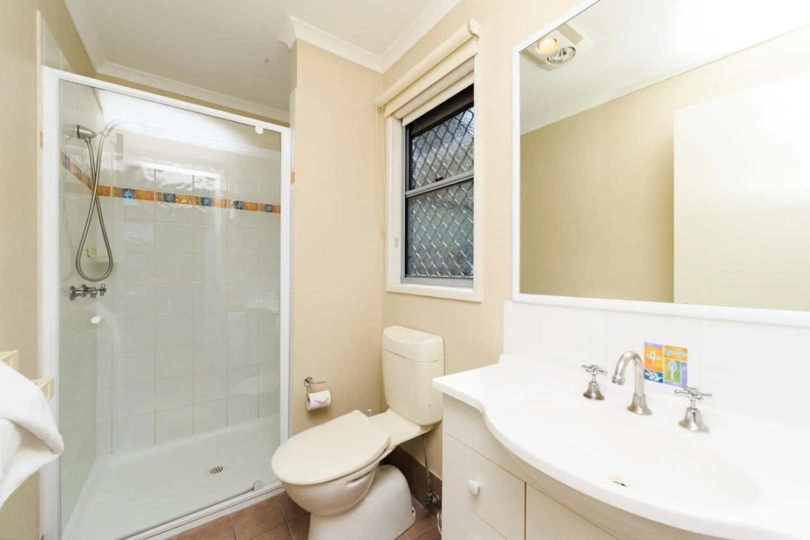 Shower in Reflections Brunswick Head - Holiday Park