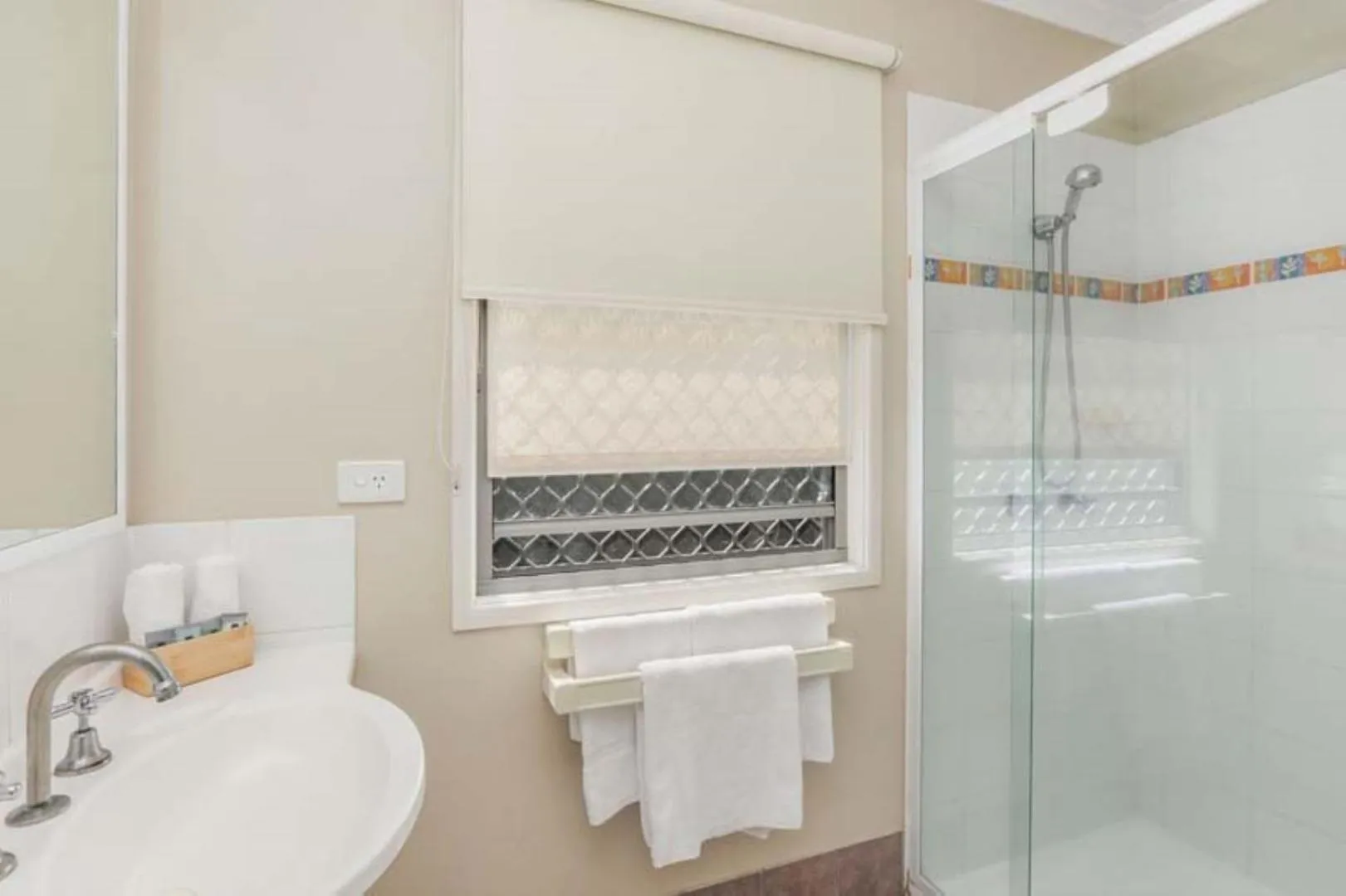 Shower in Reflections Brunswick Head - Holiday Park