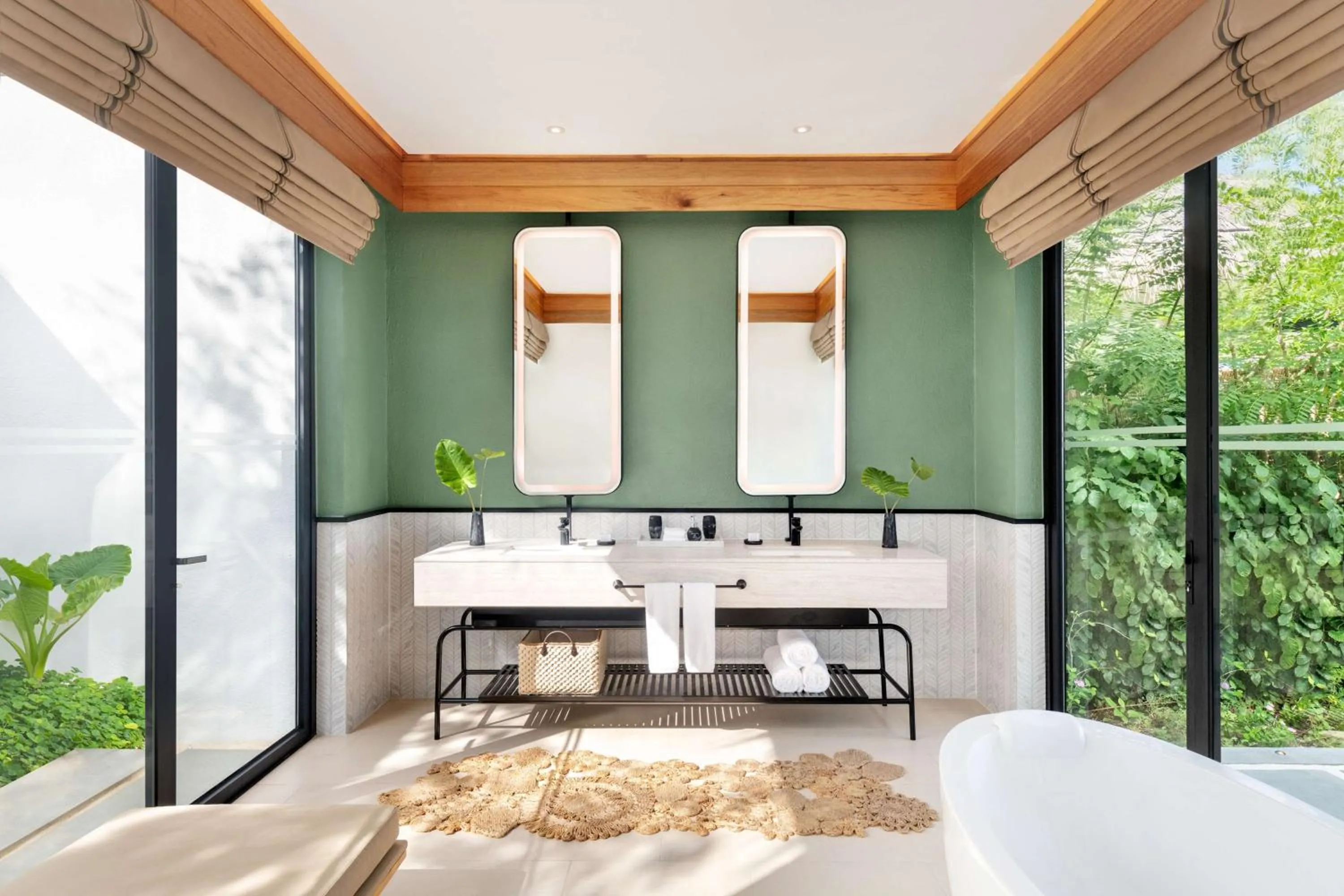 Bathroom in Hilton Maldives Amingiri Resort & Spa