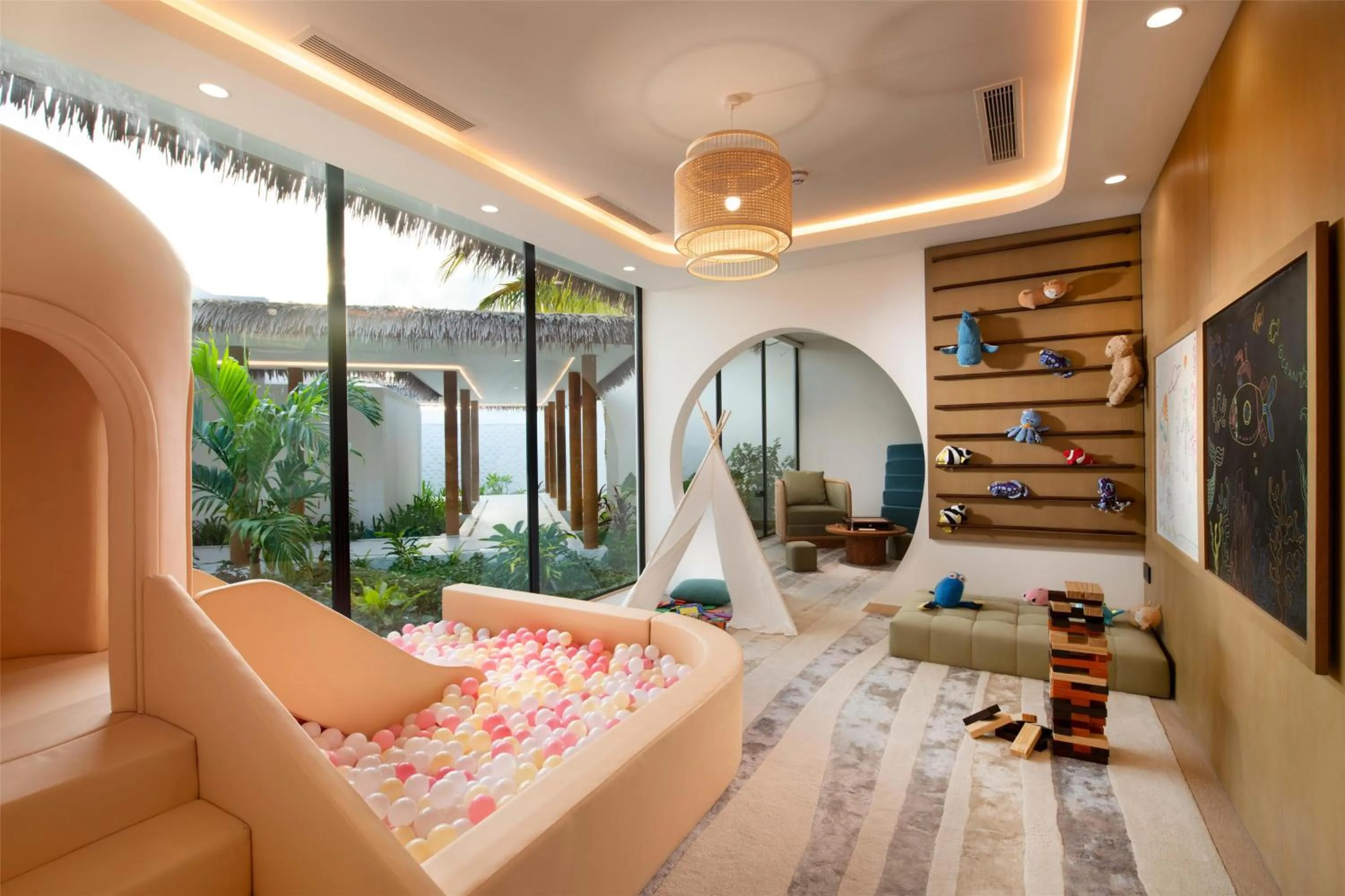 Sports in Hilton Maldives Amingiri Resort & Spa