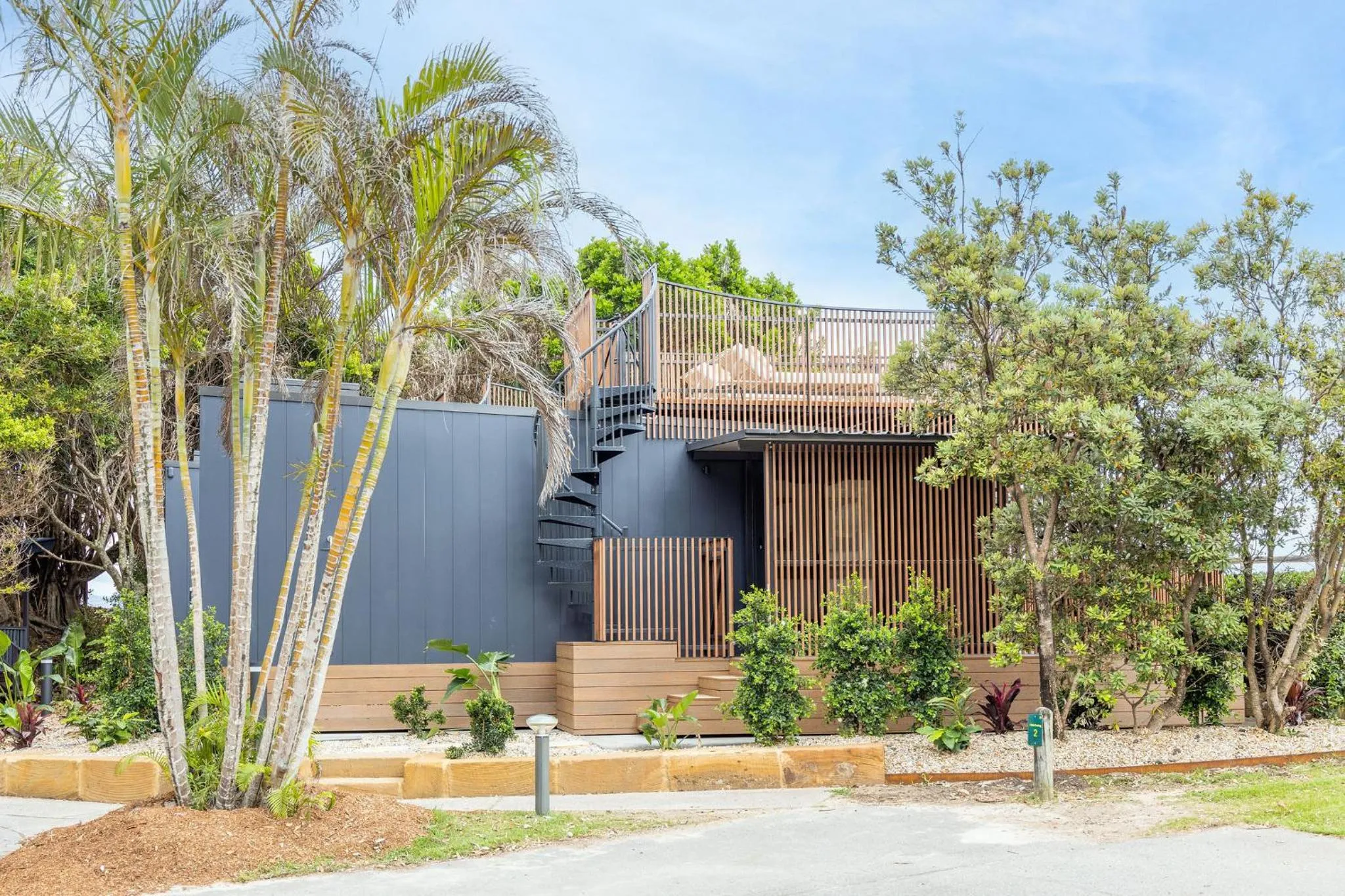 Facade/entrance in Reflections Byron Bay - Holiday Park