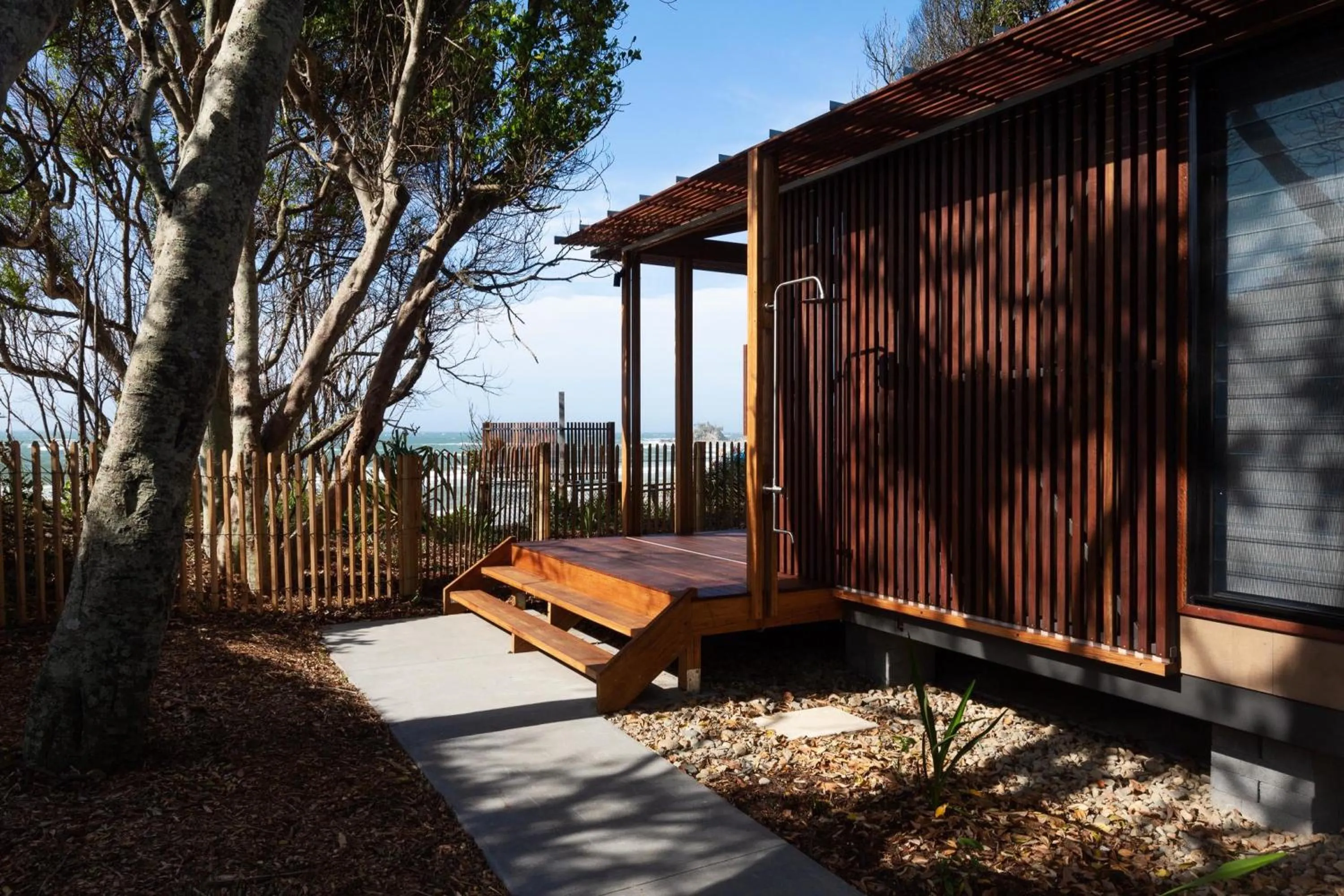 Facade/entrance in Reflections Byron Bay - Holiday Park