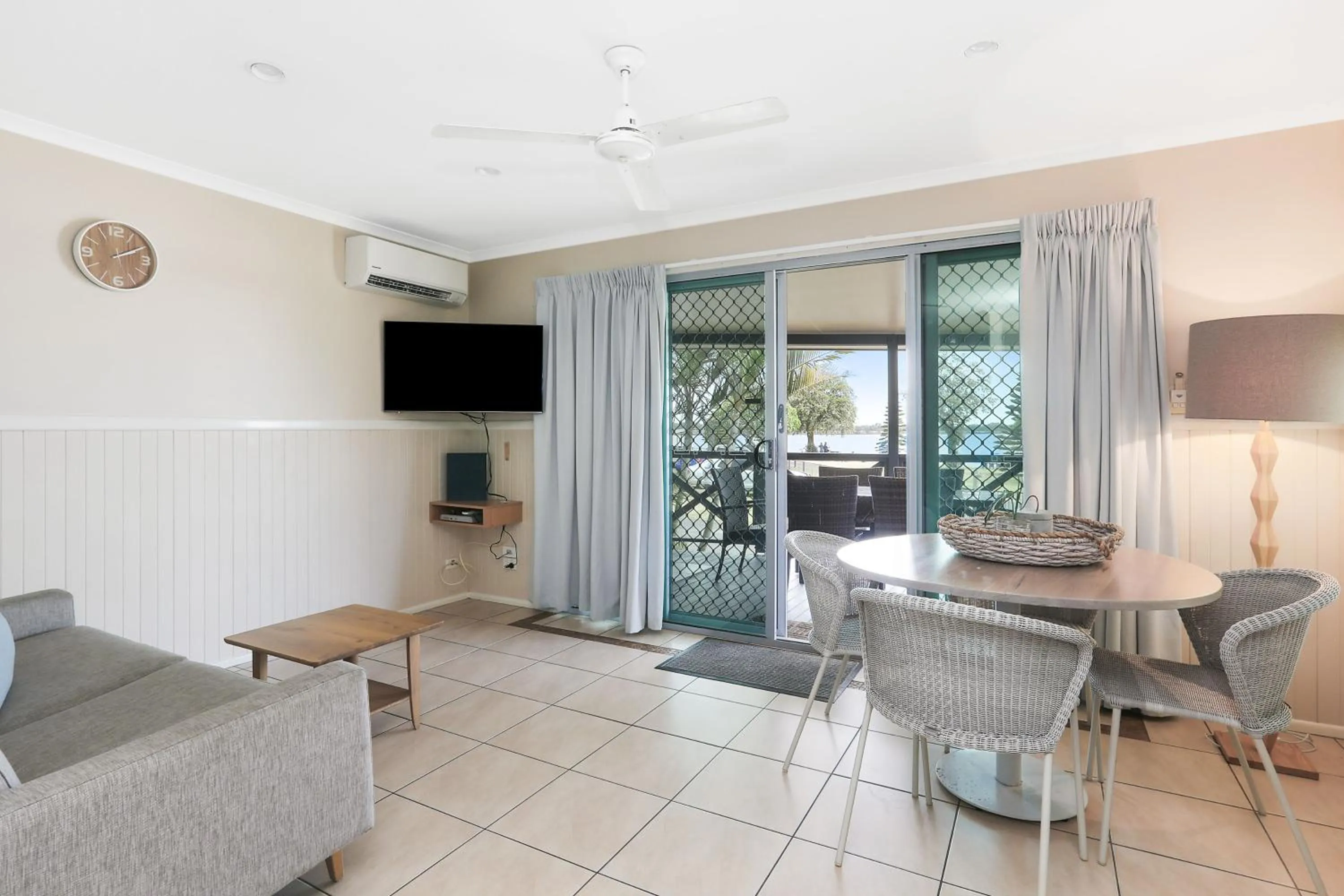 Living room in Reflections Shaws Bay - Holiday Park