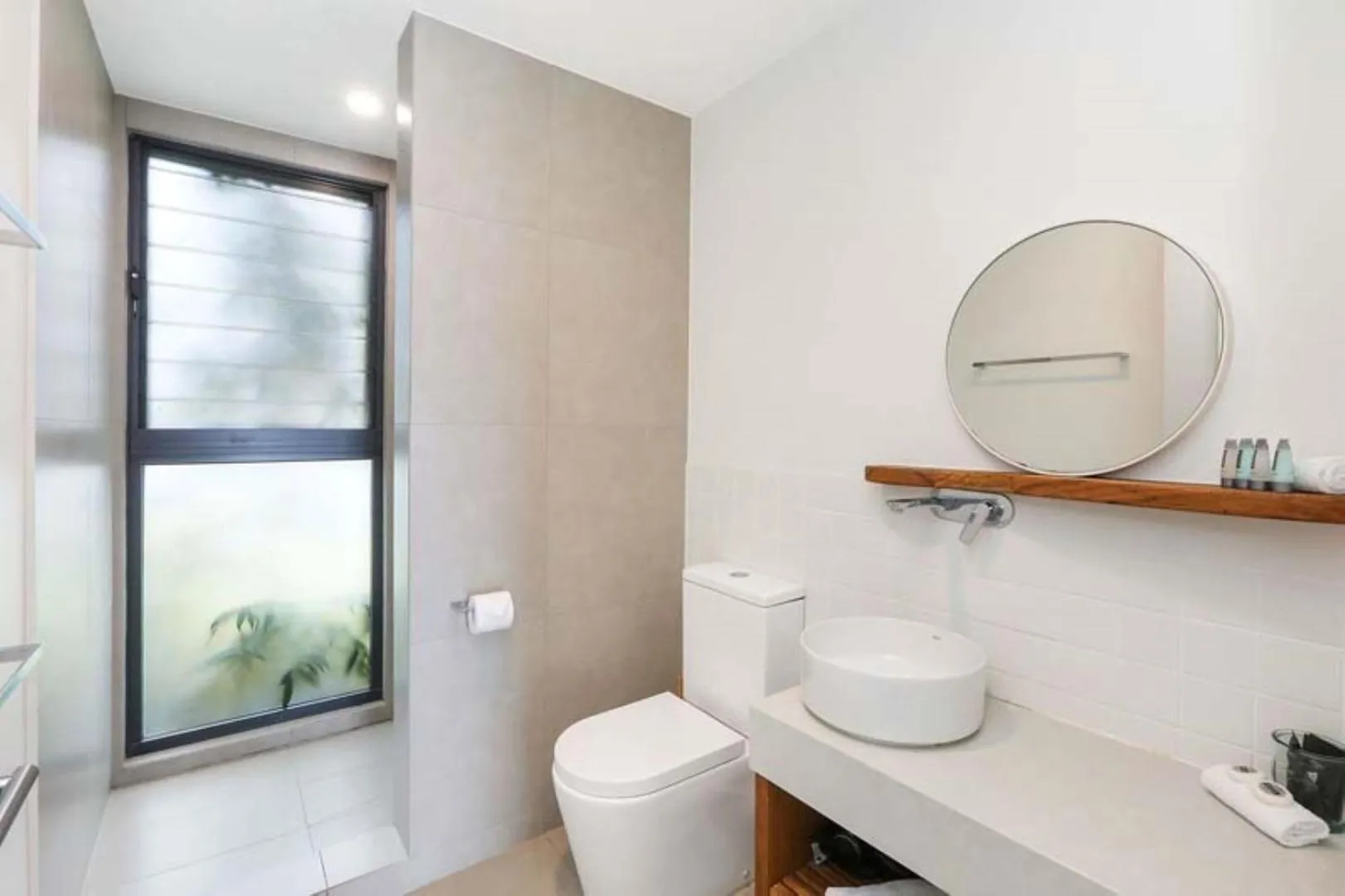 Toilet in Reflections Shaws Bay - Holiday Park