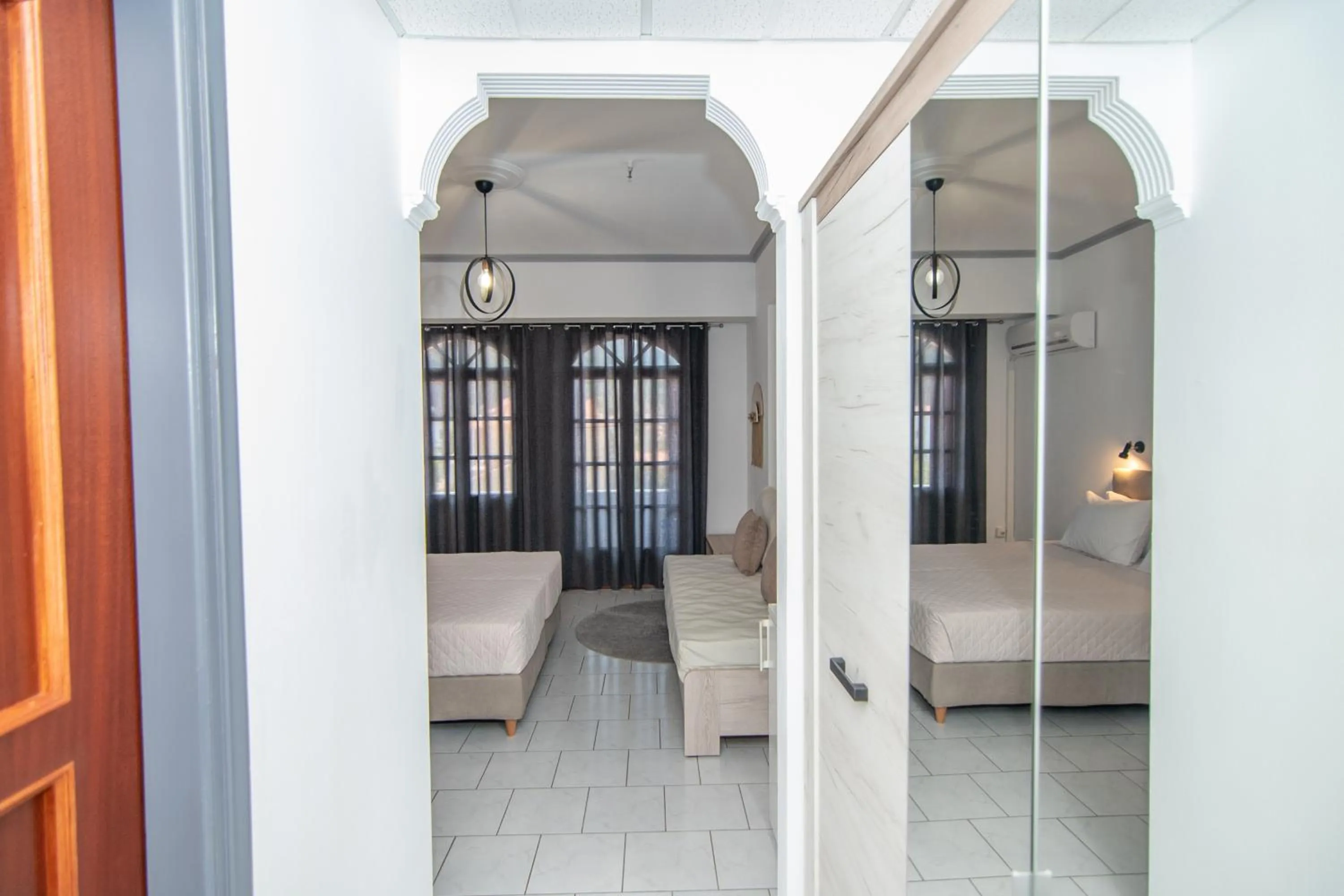 Photo of the whole room, Bed in Iro's Residence