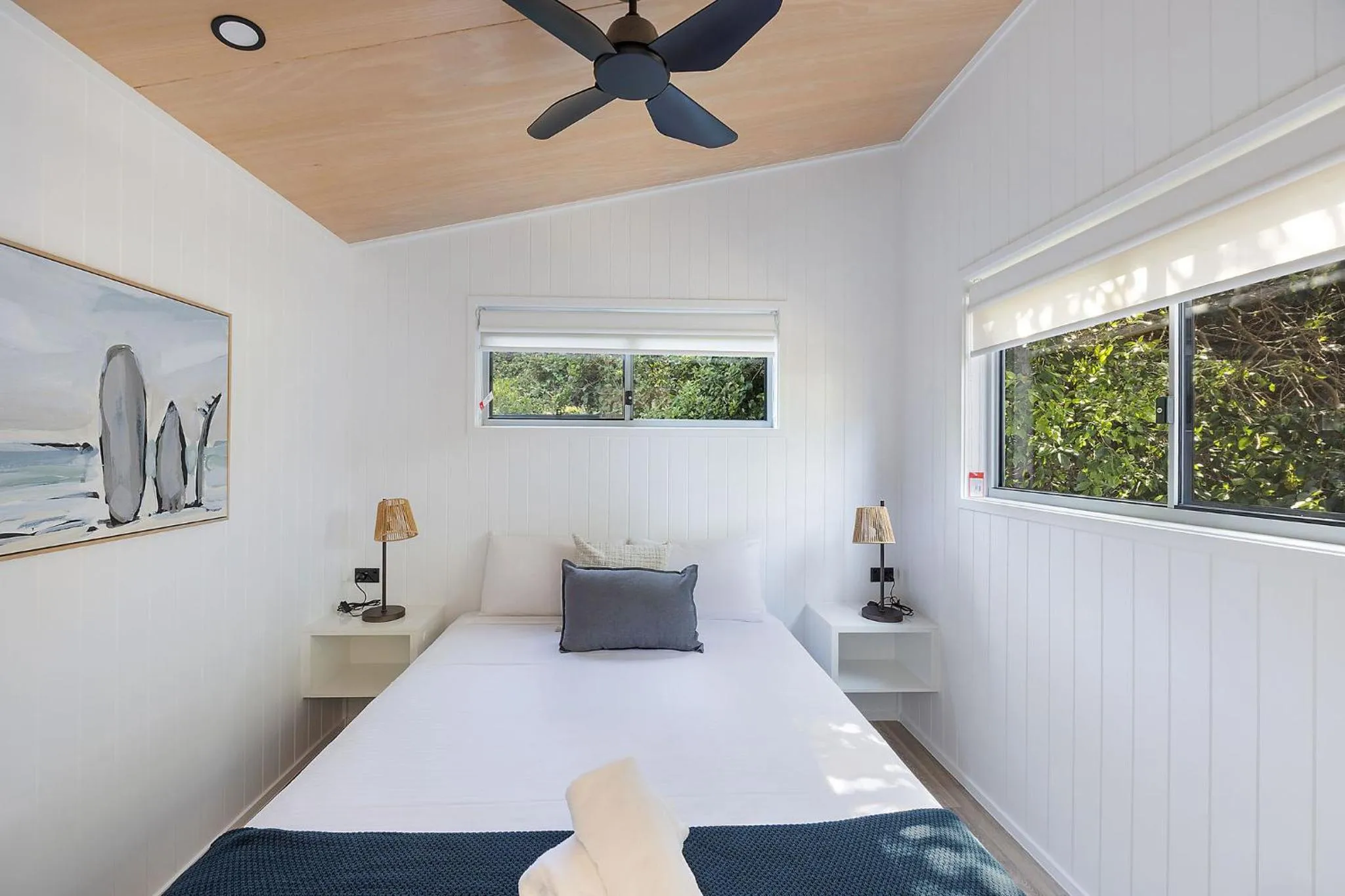 Bedroom, Bed in Reflections Scotts Head - Holiday Park